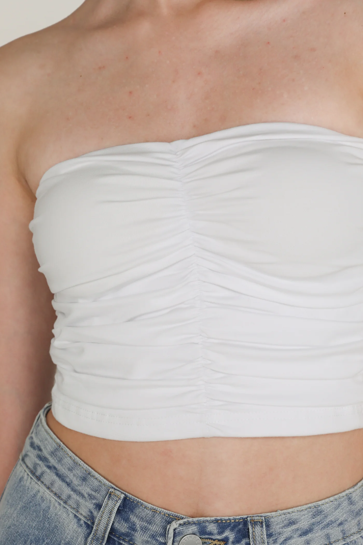 Anaya Ruched Tube Padded Top - Image 3