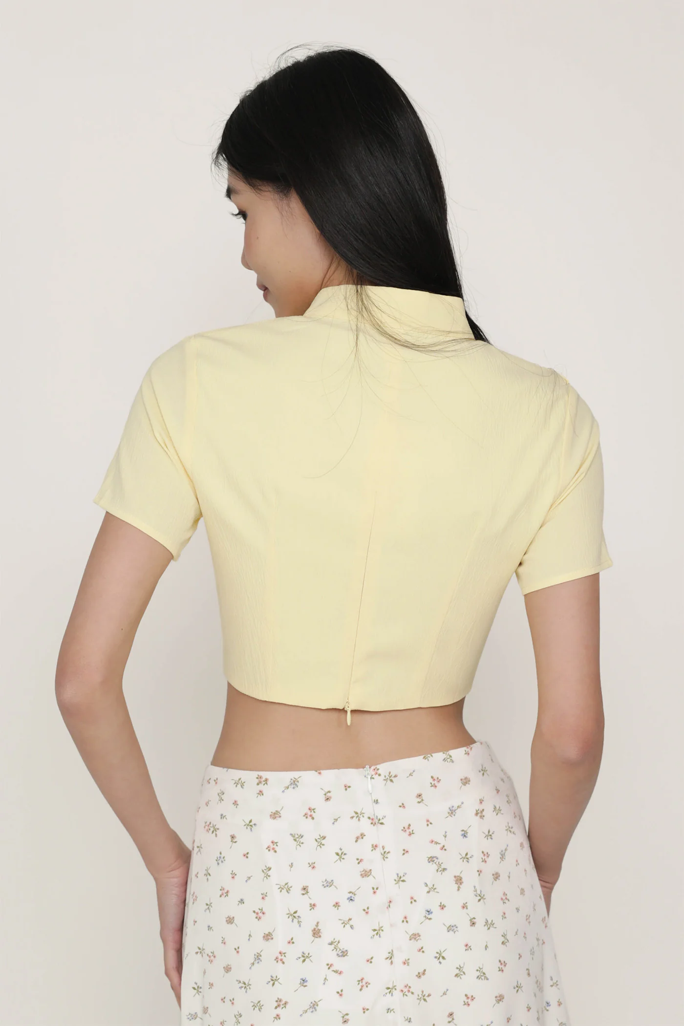 Arianne Mandarin Collar Ribbon Crop Top - Image 22