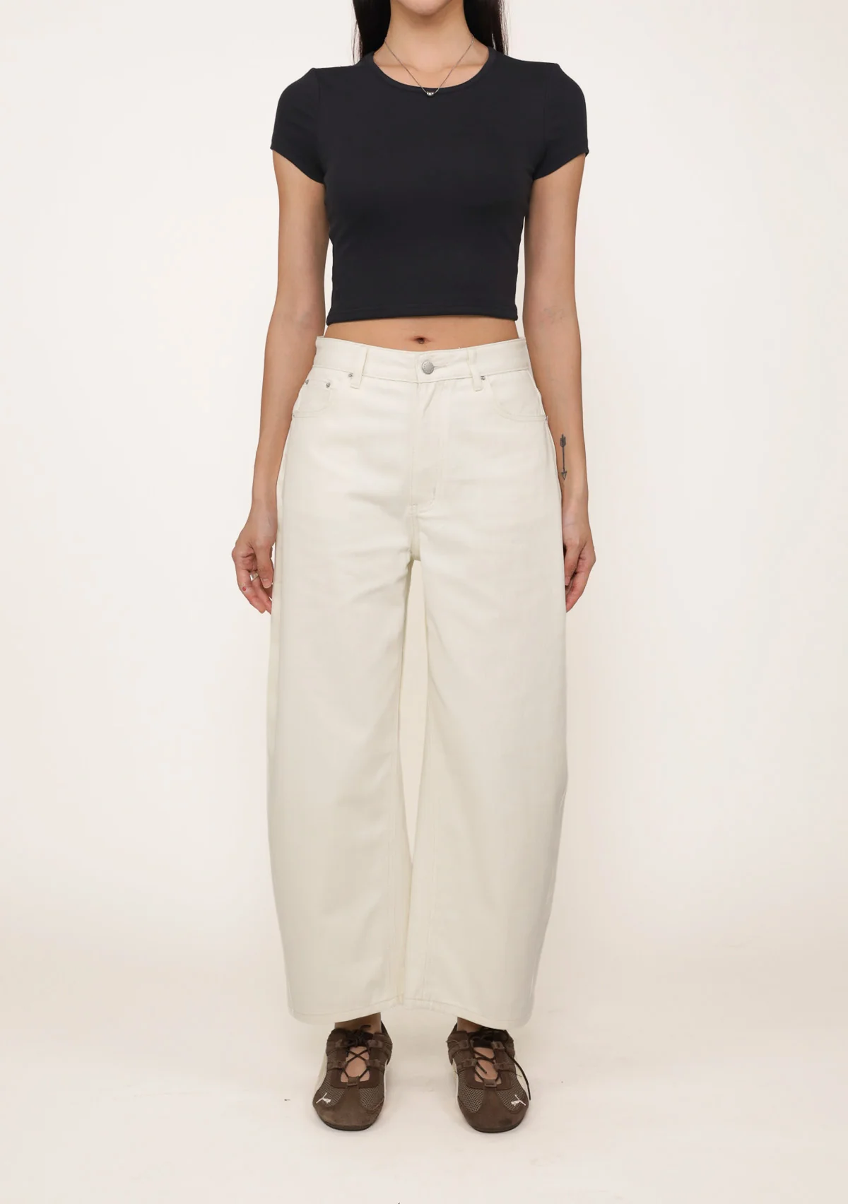 Arlo Barrel Denim Jeans (Cotton) - Image 7
