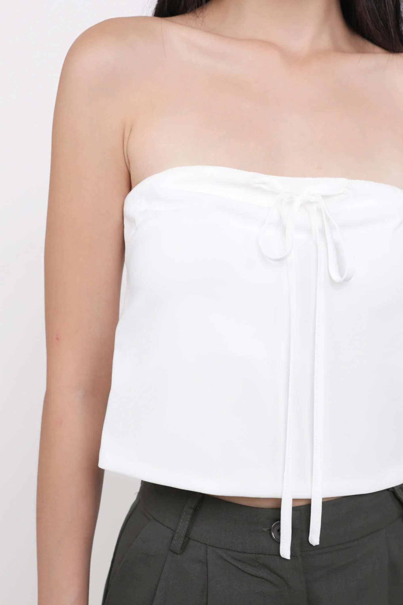 Ashlyn Tie Front Tube Padded Top - Image 4