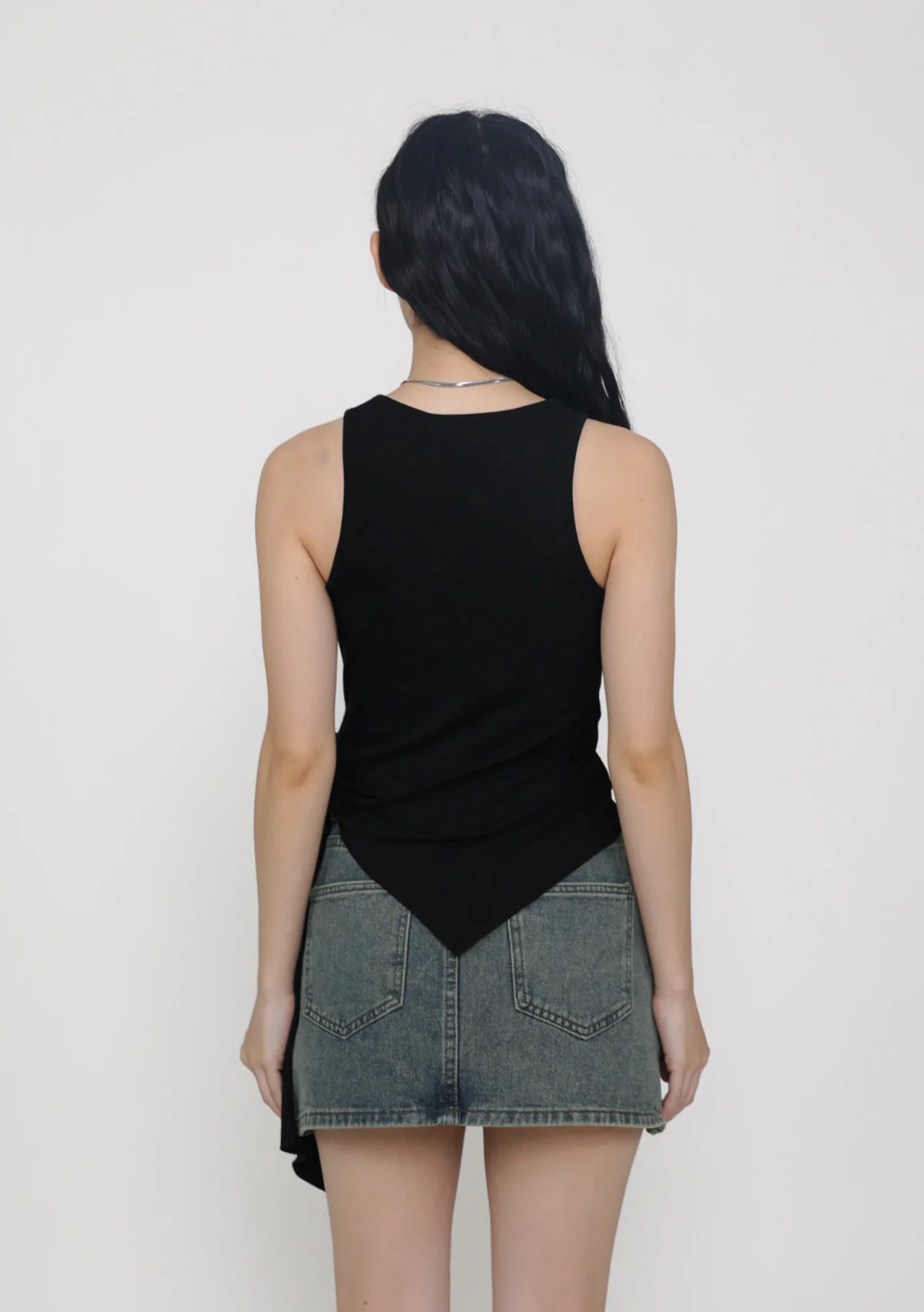 Maray Asymmetrical Knot Front Top - Image 11