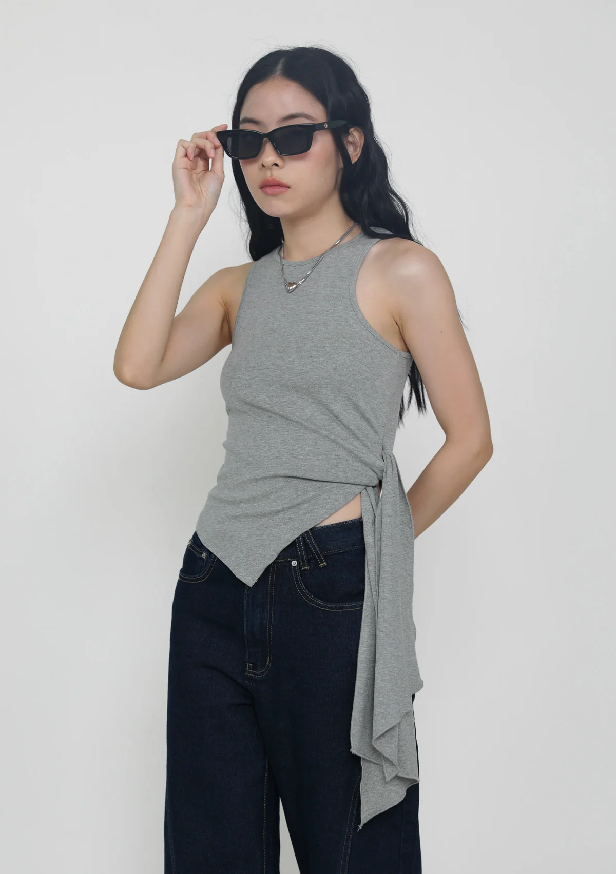Maray Asymmetrical Knot Front Top - Image 12