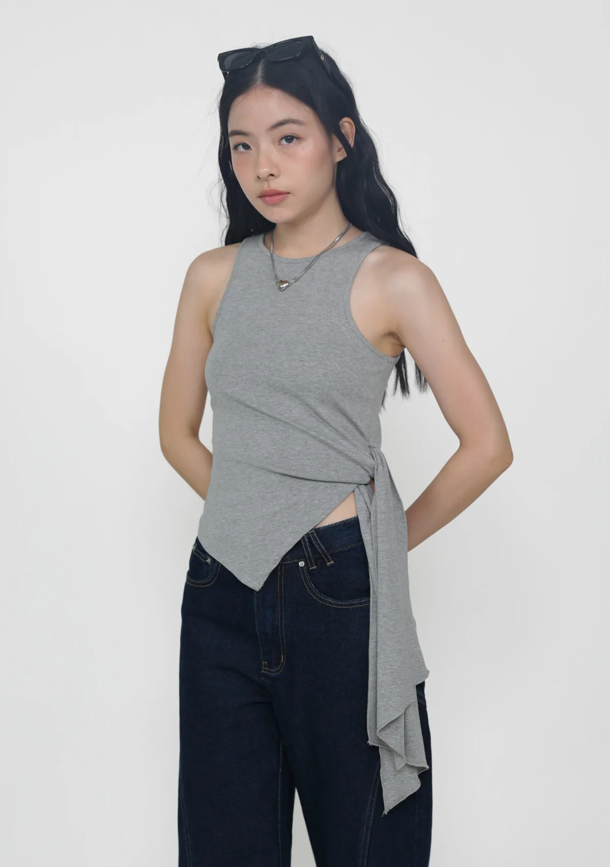 Maray Asymmetrical Knot Front Top - Image 15