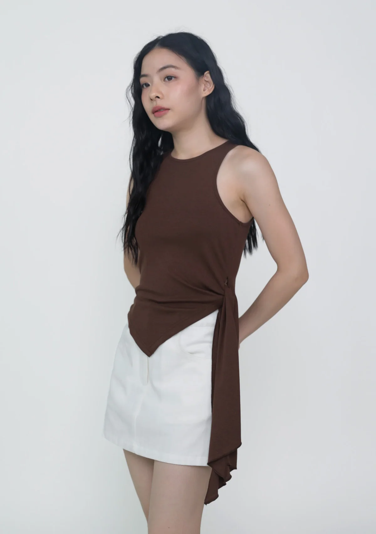 Maray Asymmetrical Knot Front Top - Image 19