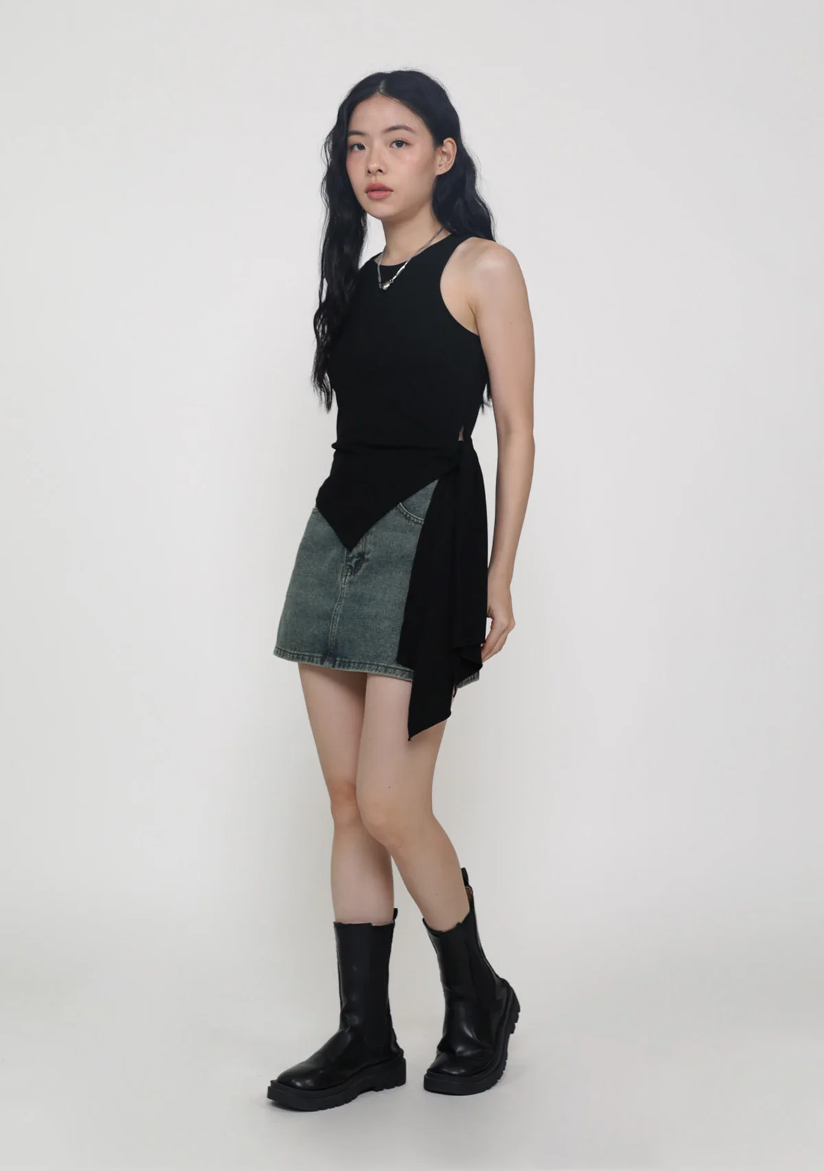 Maray Asymmetrical Knot Front Top - Image 4