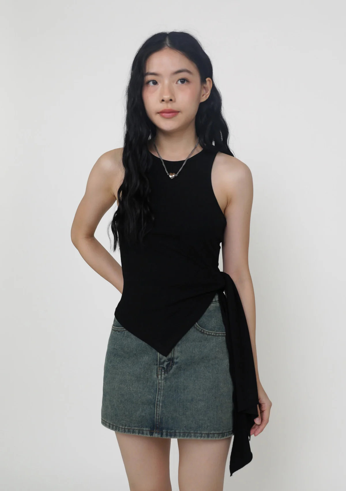 Maray Asymmetrical Knot Front Top - Image 5