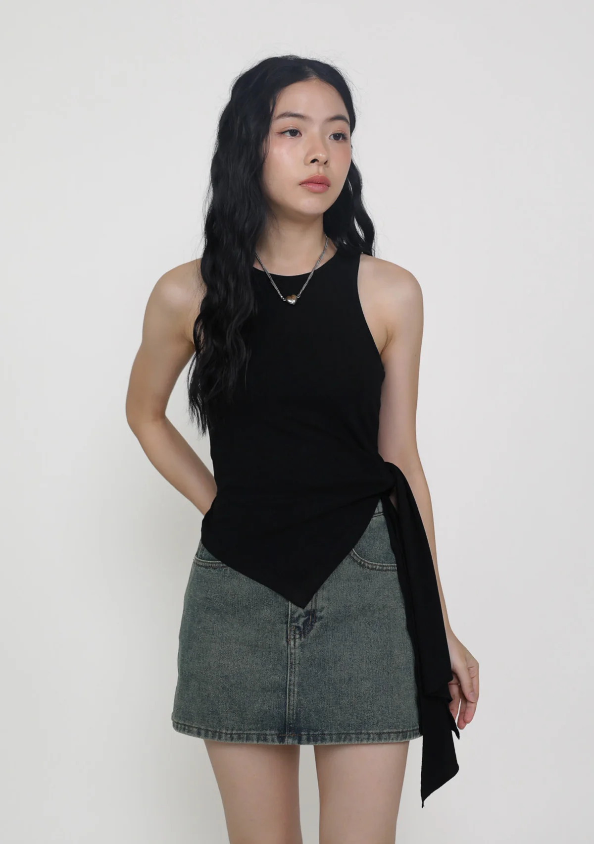 Maray Asymmetrical Knot Front Top - Image 8