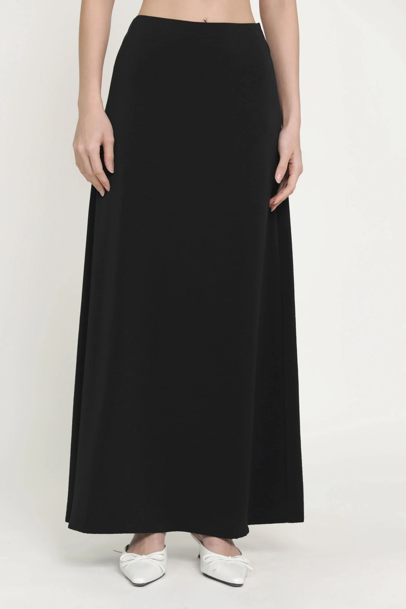 Beatrice Textured Maxi Skirt - Image 4