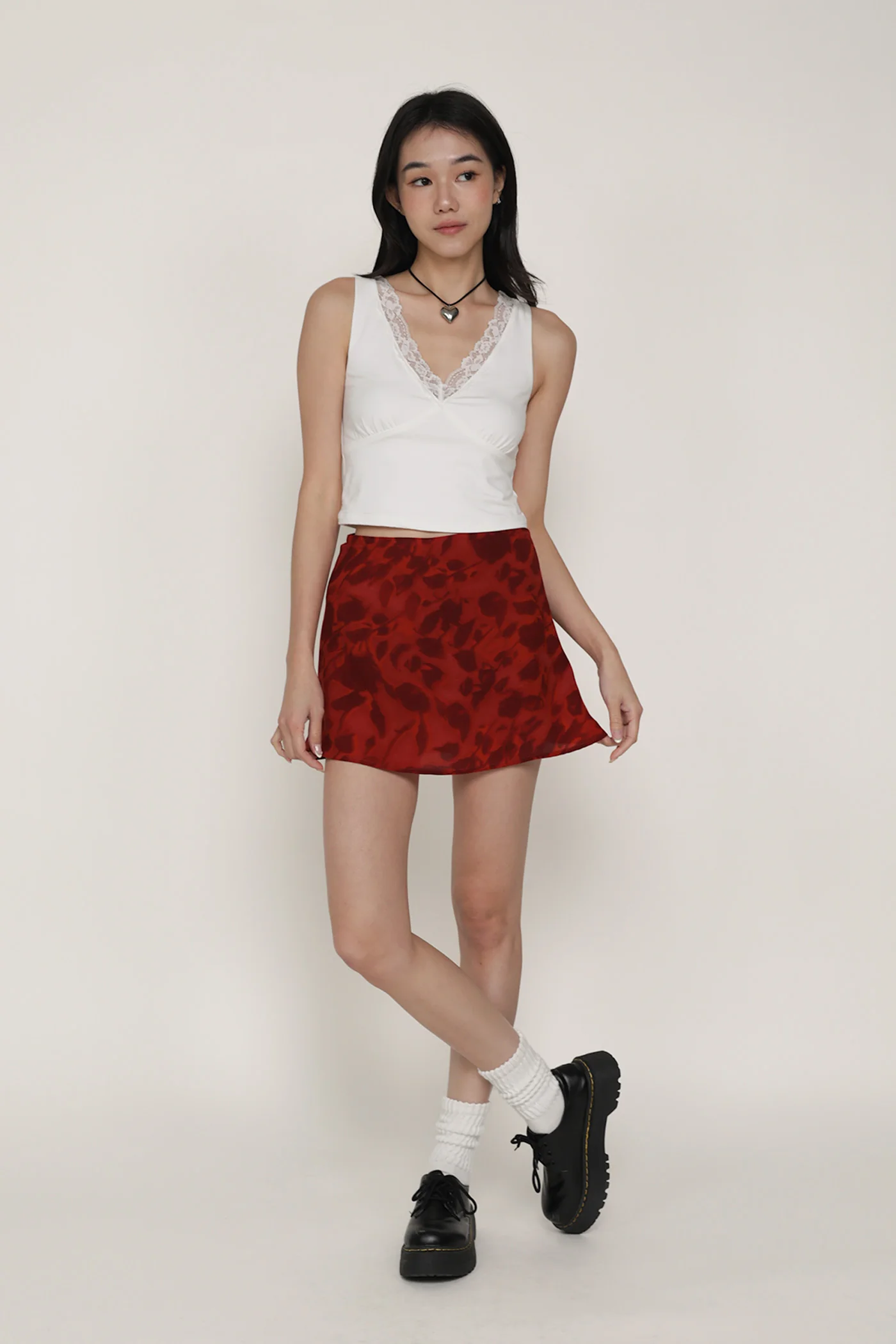 Beverley V Neck Lace Top - Image 2