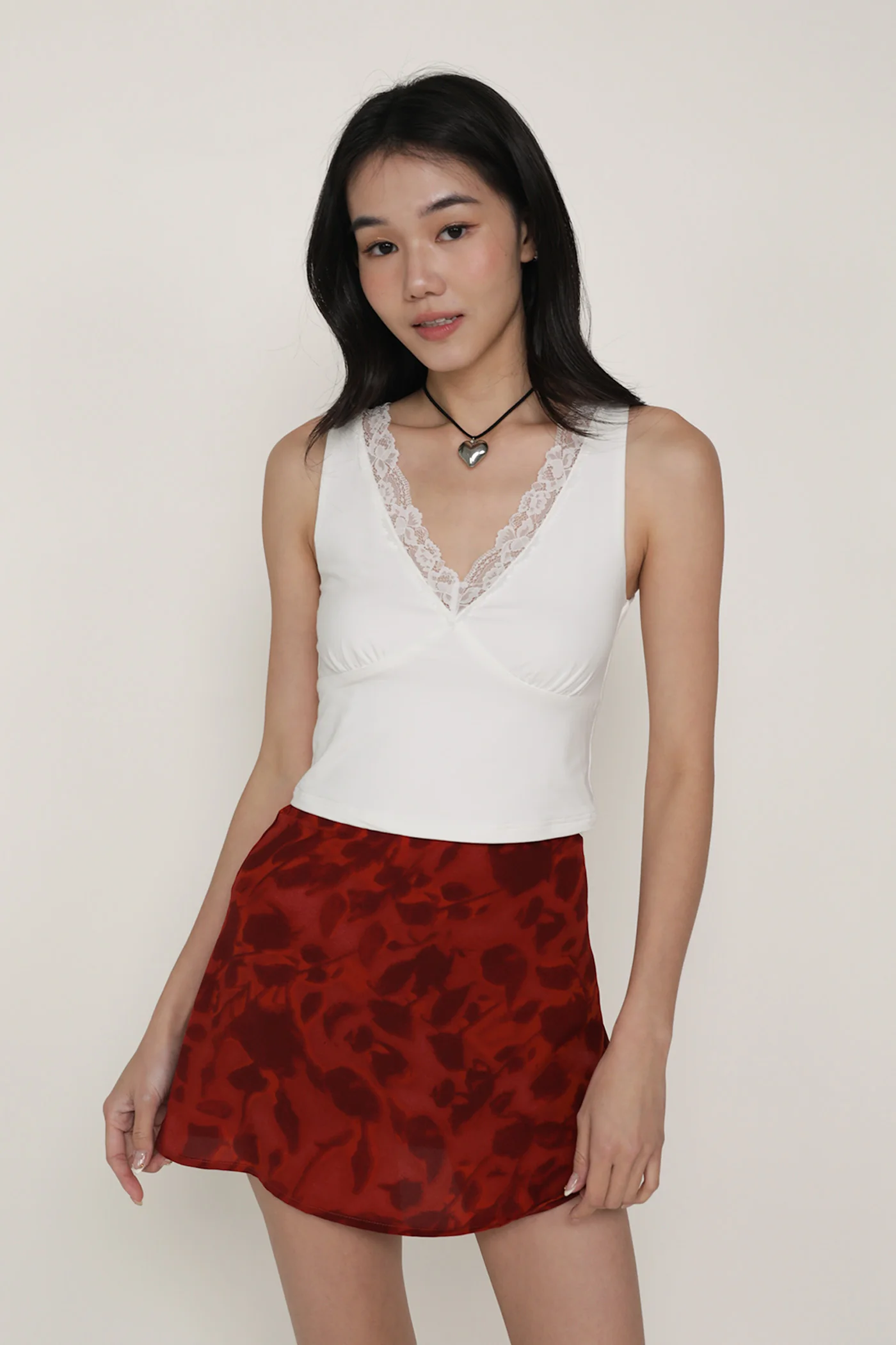 Beverley V Neck Lace Top - Image 3