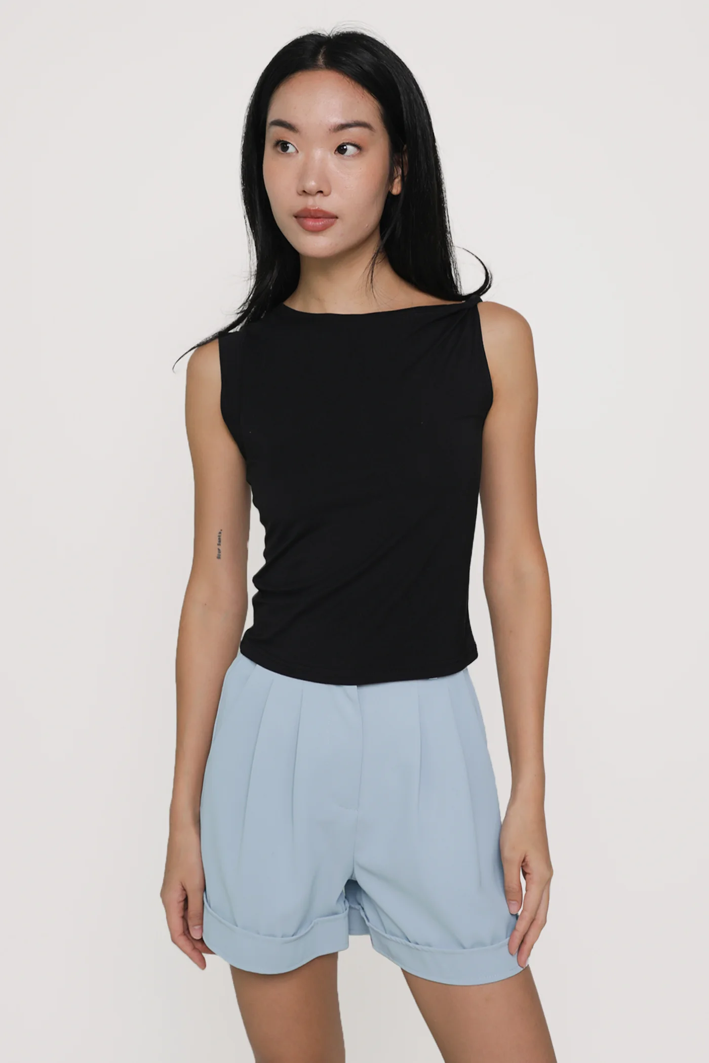 Brook Tailored Shorts - Image 6