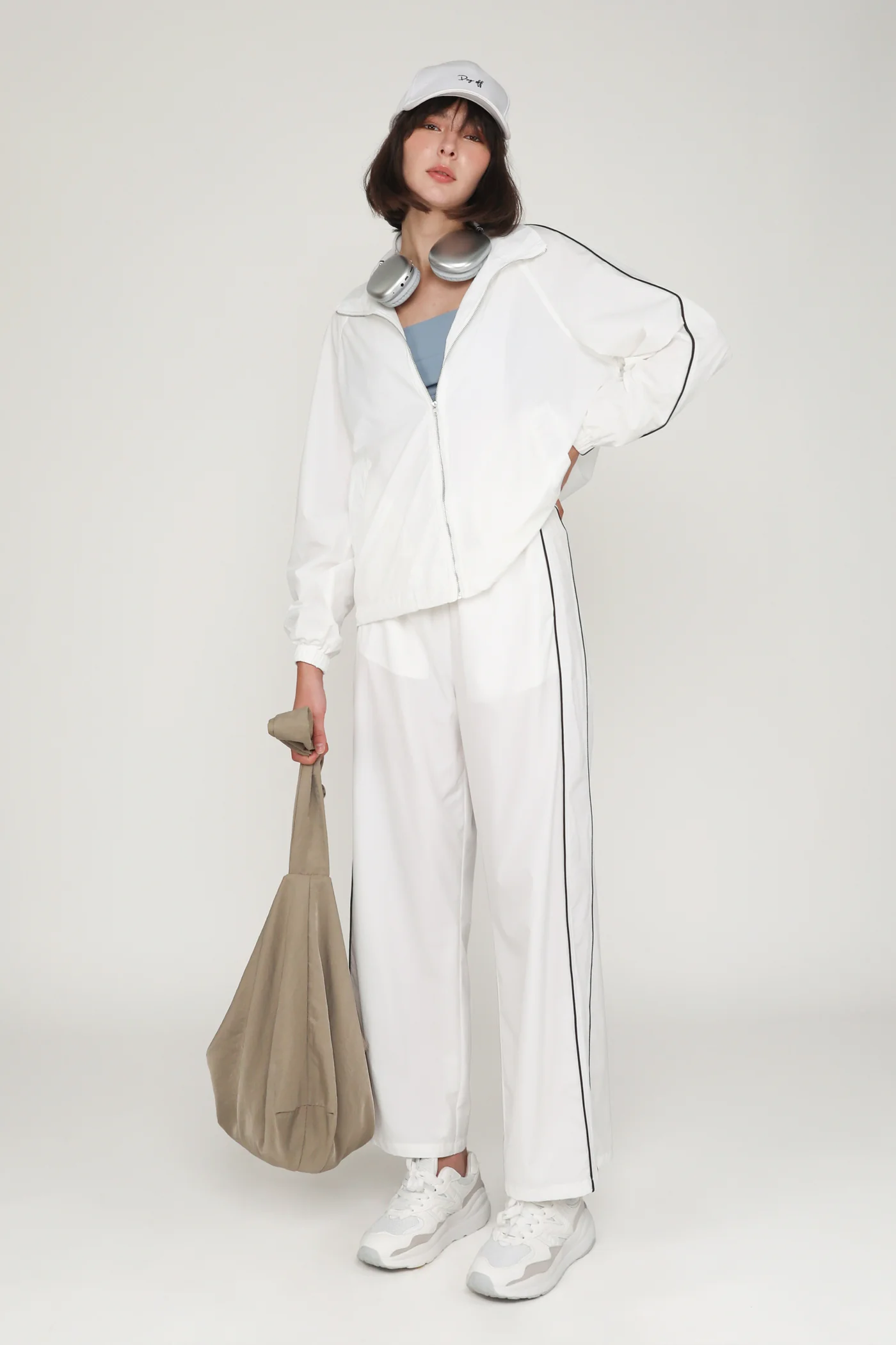 Bryce Contrast Nylon Pants - Image 8