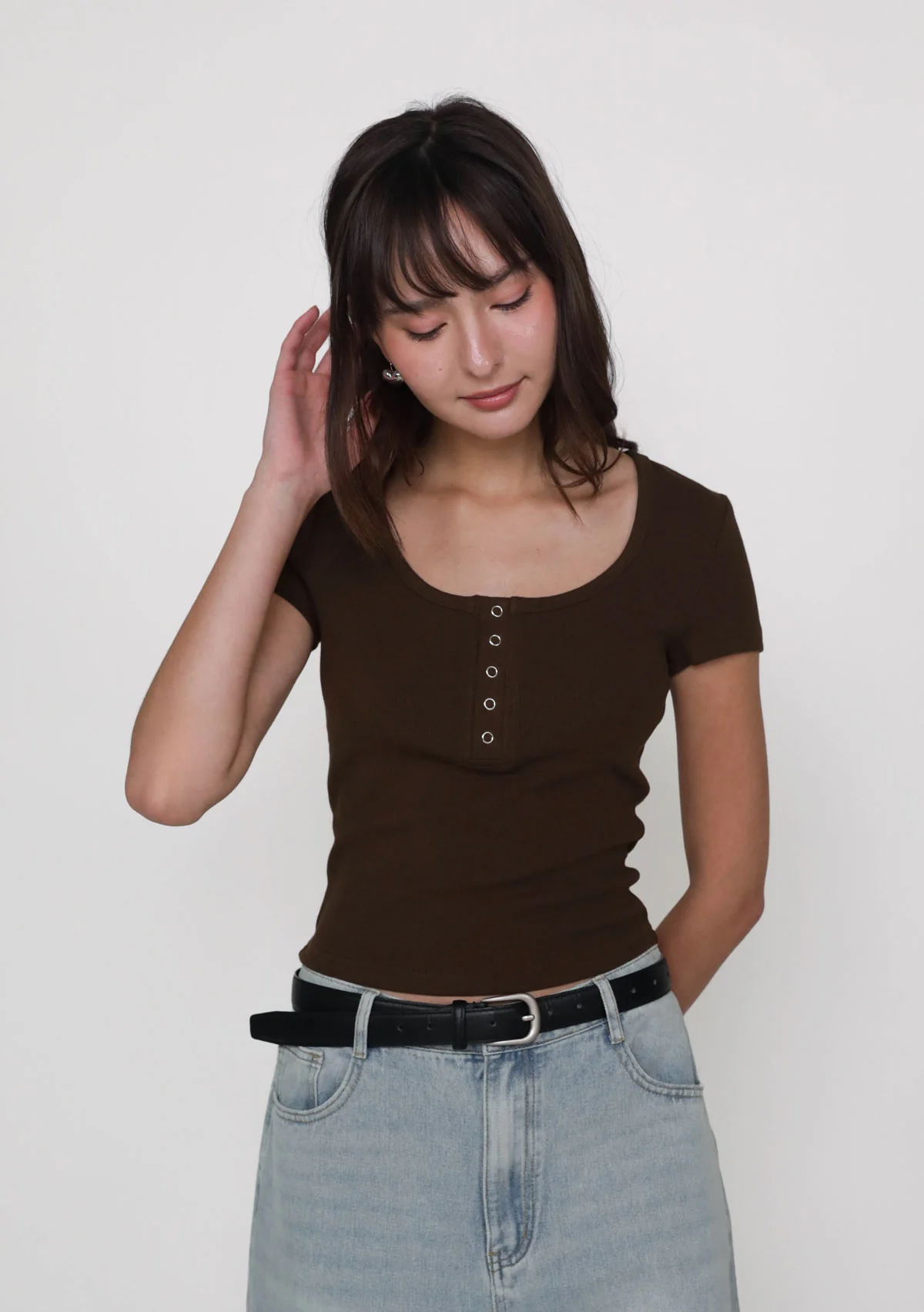 Bonnie Button Basic Top - Image 25