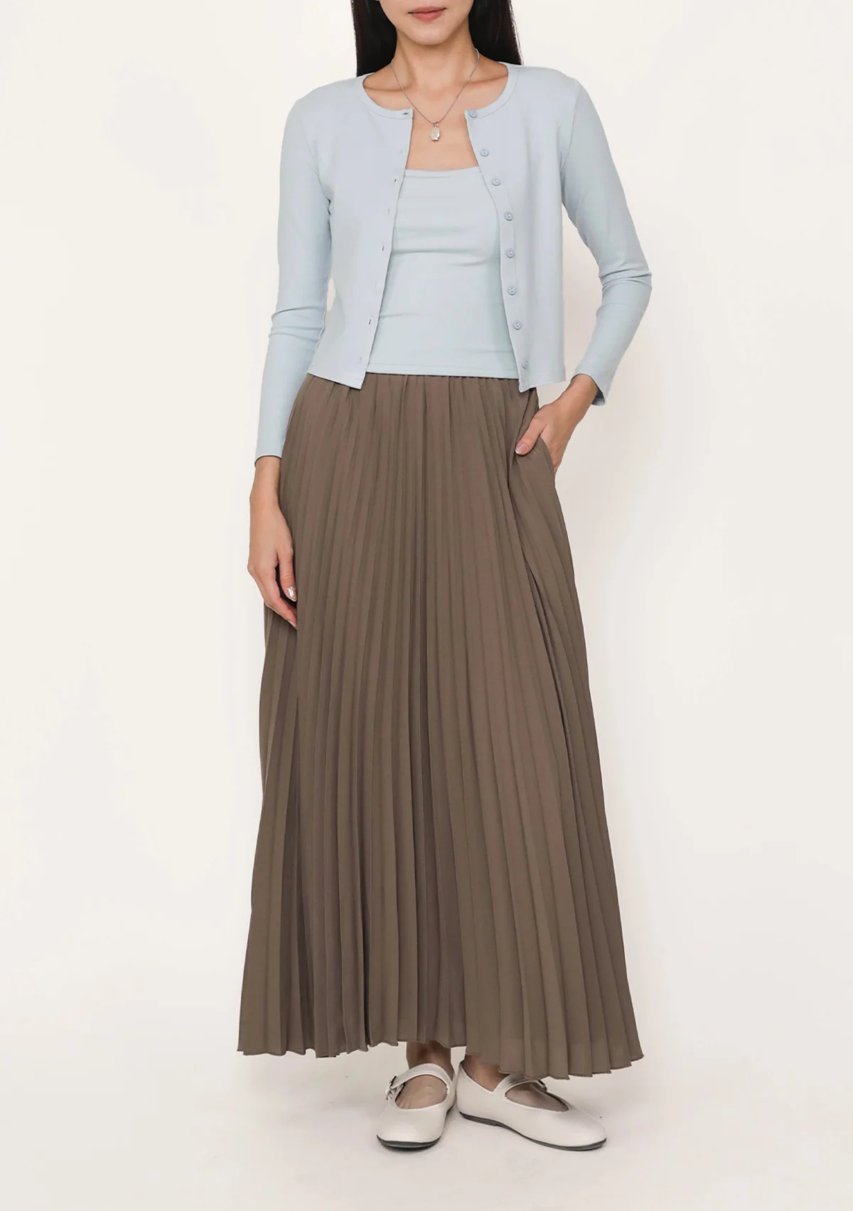 Caprina Pleated Maxi Skirt - Image 12