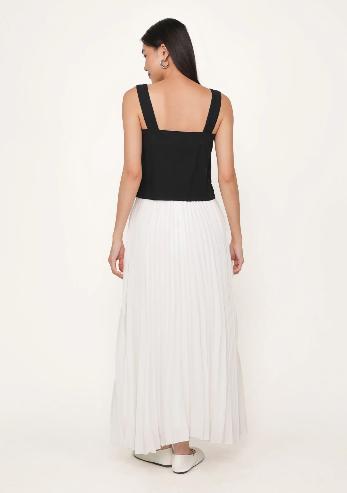 Caprina Pleated Maxi Skirt - Image 7