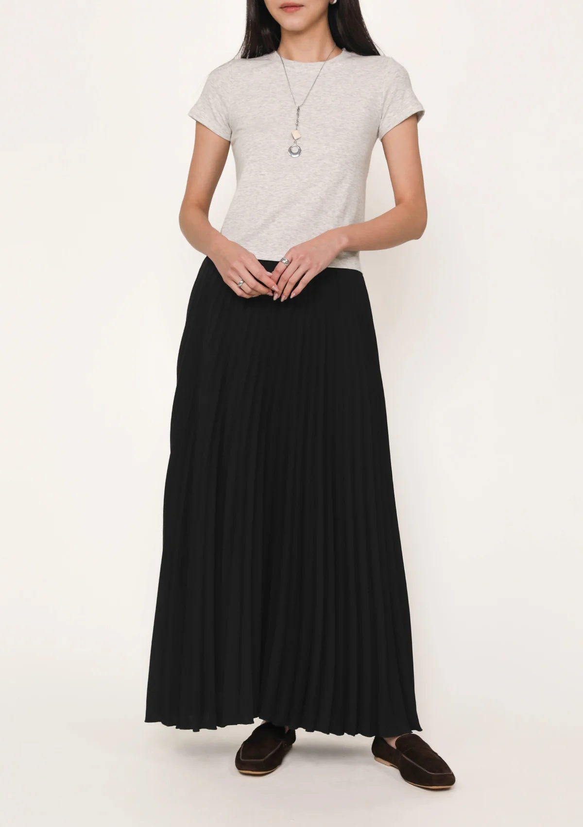 Caprina Pleated Maxi Skirt - Image 8