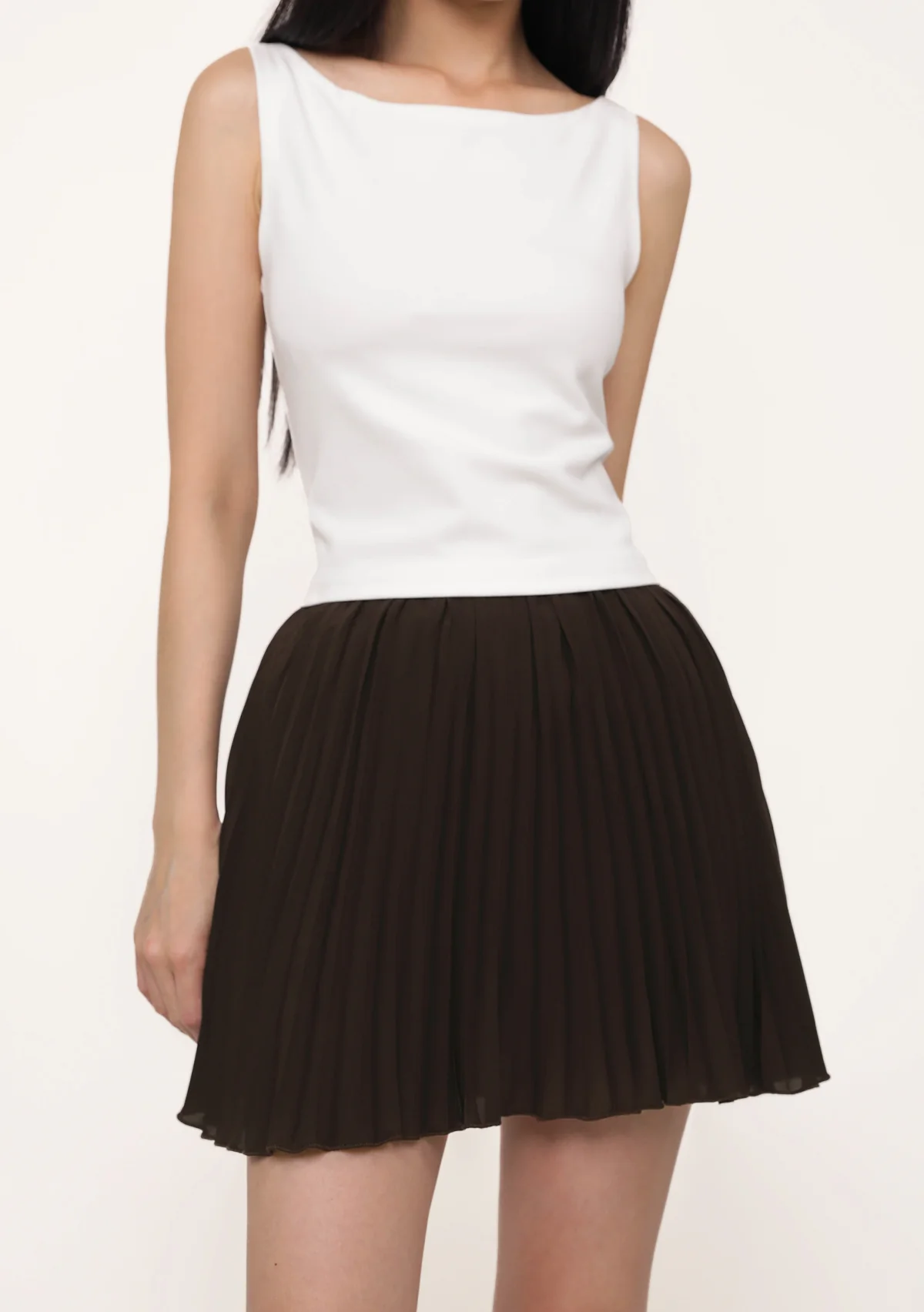 Caprina Pleated Skorts - Image 6