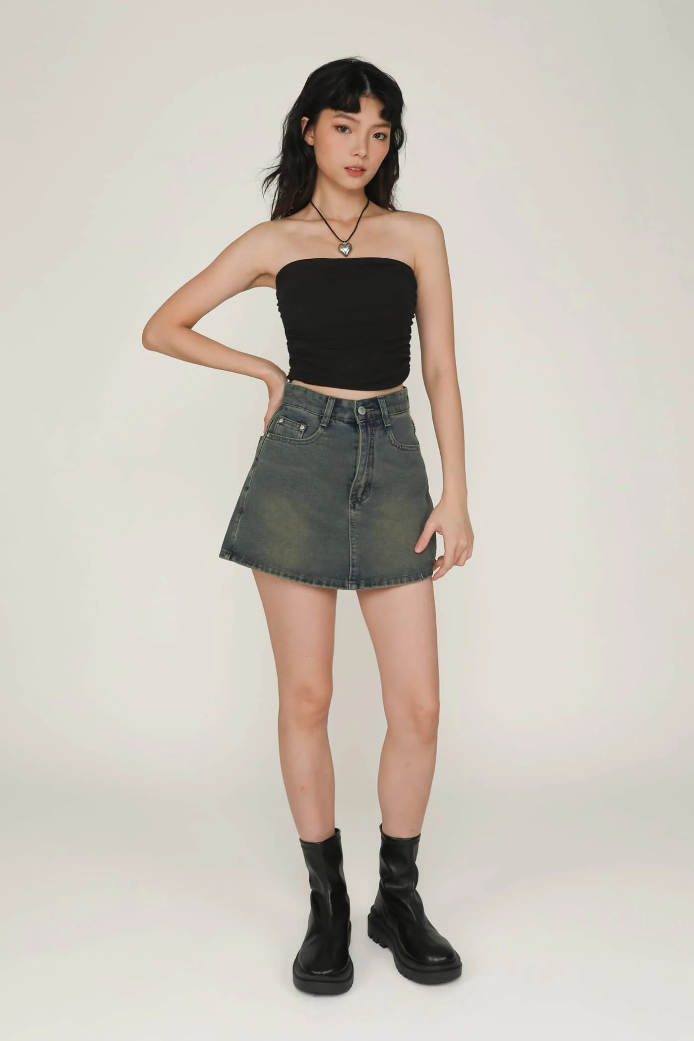 Chelle Ruched Tube Padded Top