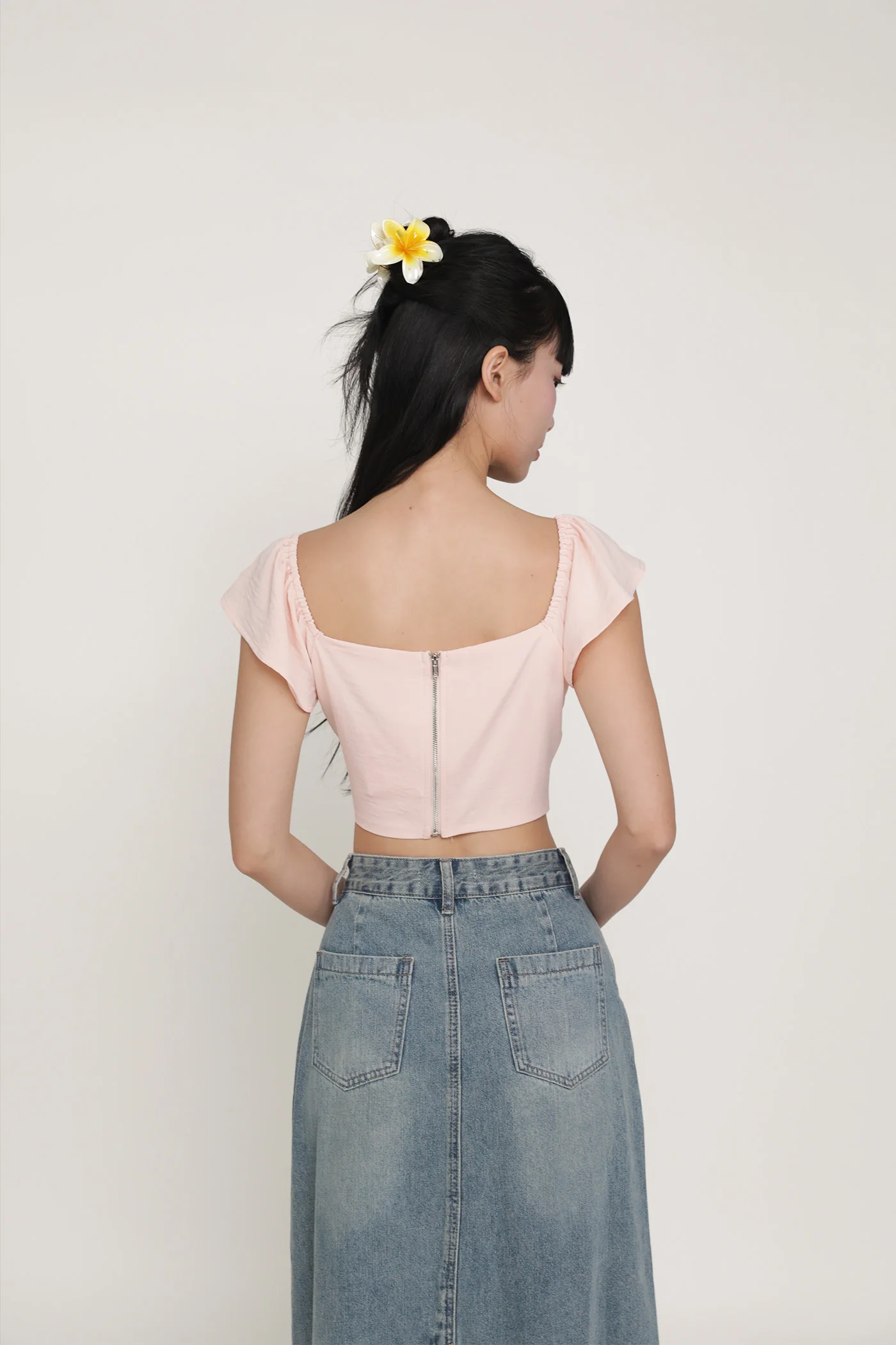 Chelsey Flutter Sleeve Crop Top - Image 24