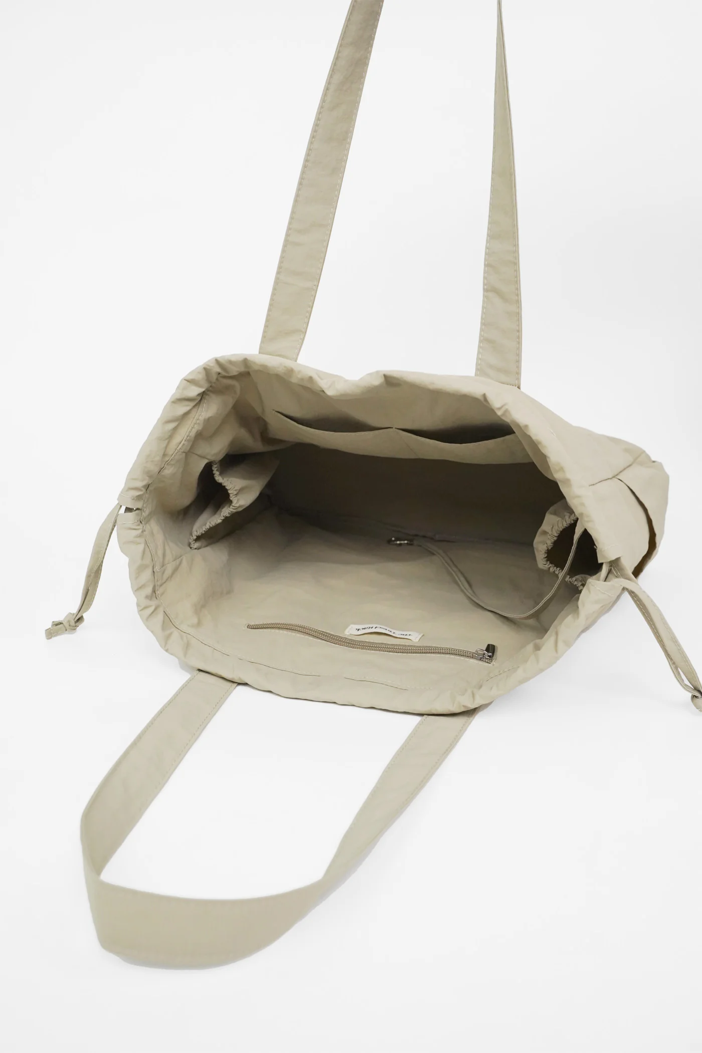 Cooper Drawstring Tote Bag - Image 8