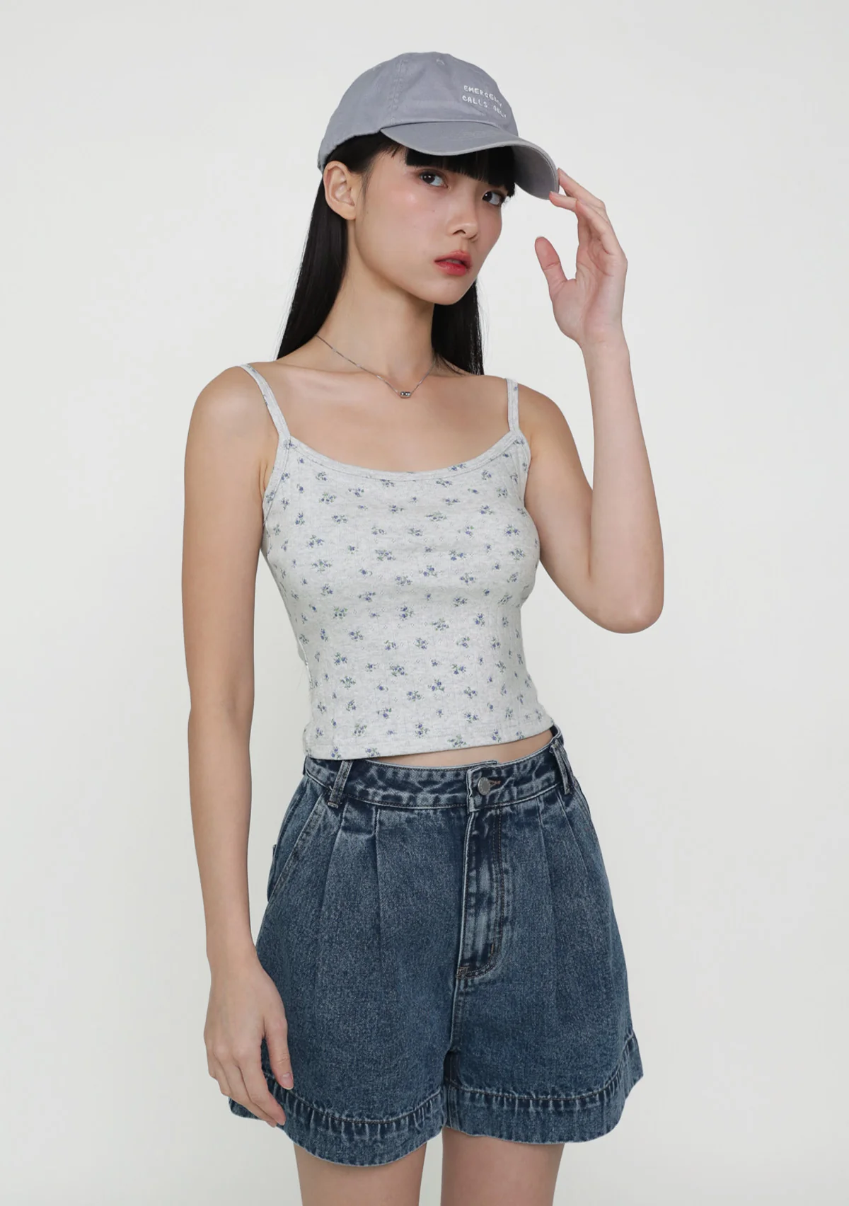 Shion Cuffed Denim Shorts - Image 3