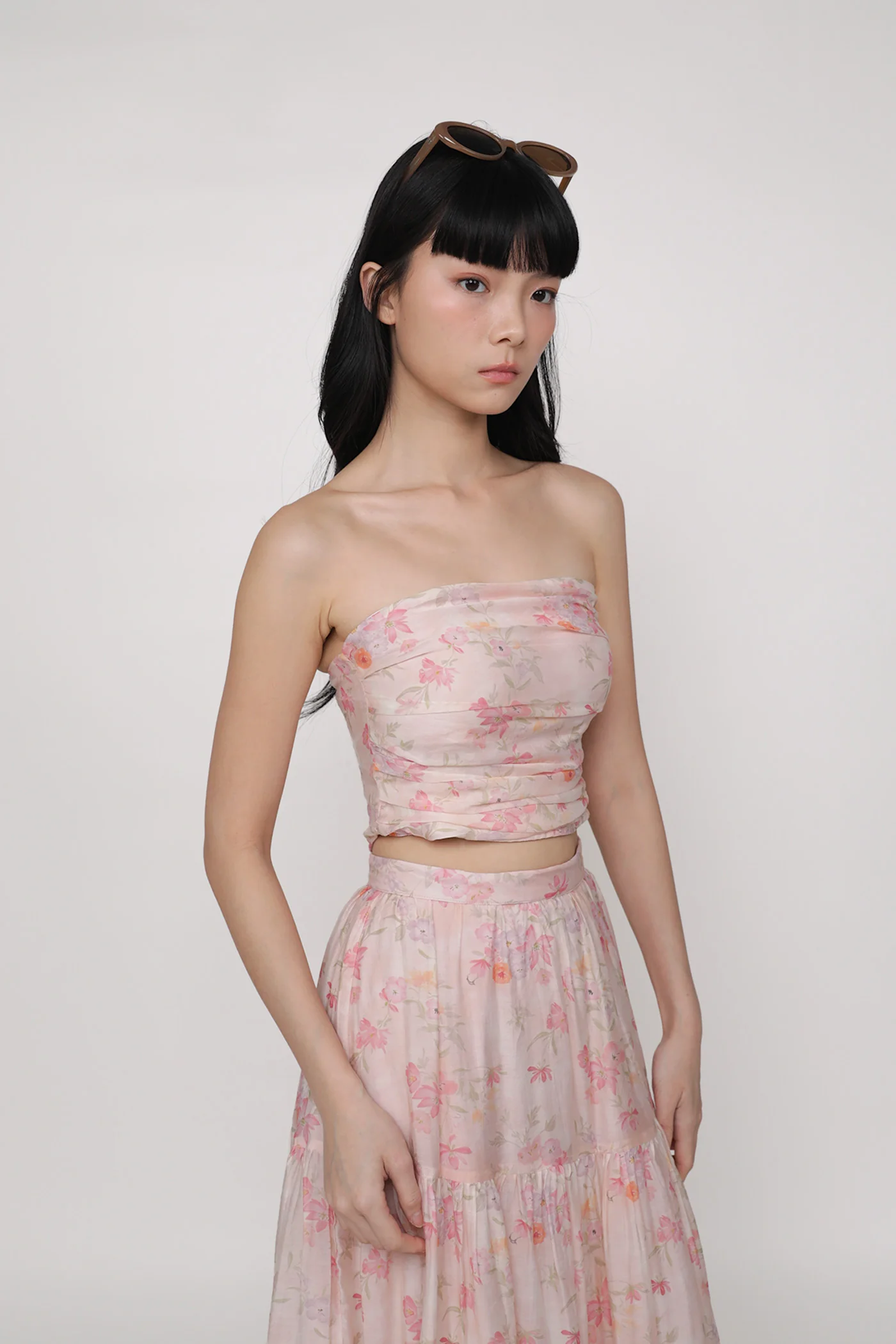 Darleen Ruched Tube Padded Top - Image 12