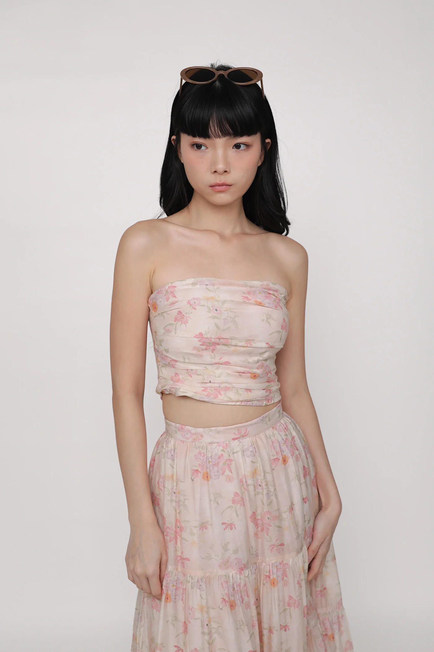 Darleen Ruched Tube Padded Top - Image 8