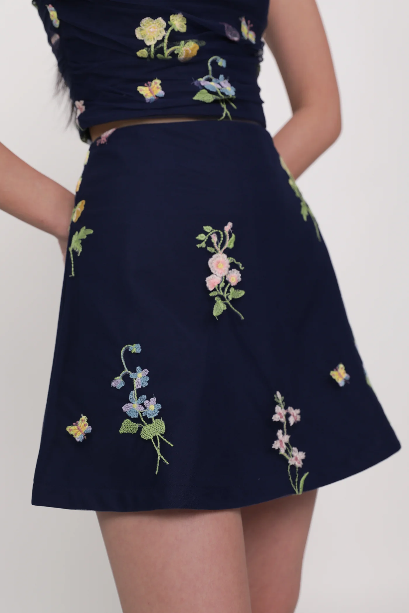 Dewi Embroidery Mesh Skorts - Image 18