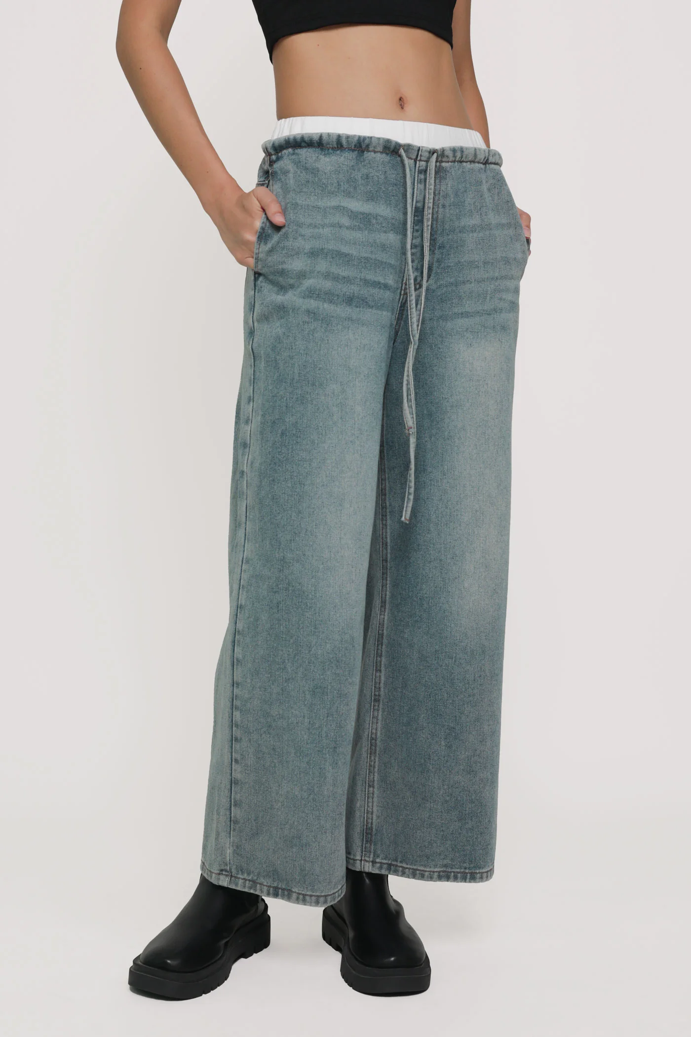 Douglas Drawstring Boxer Denim Jeans - Image 5