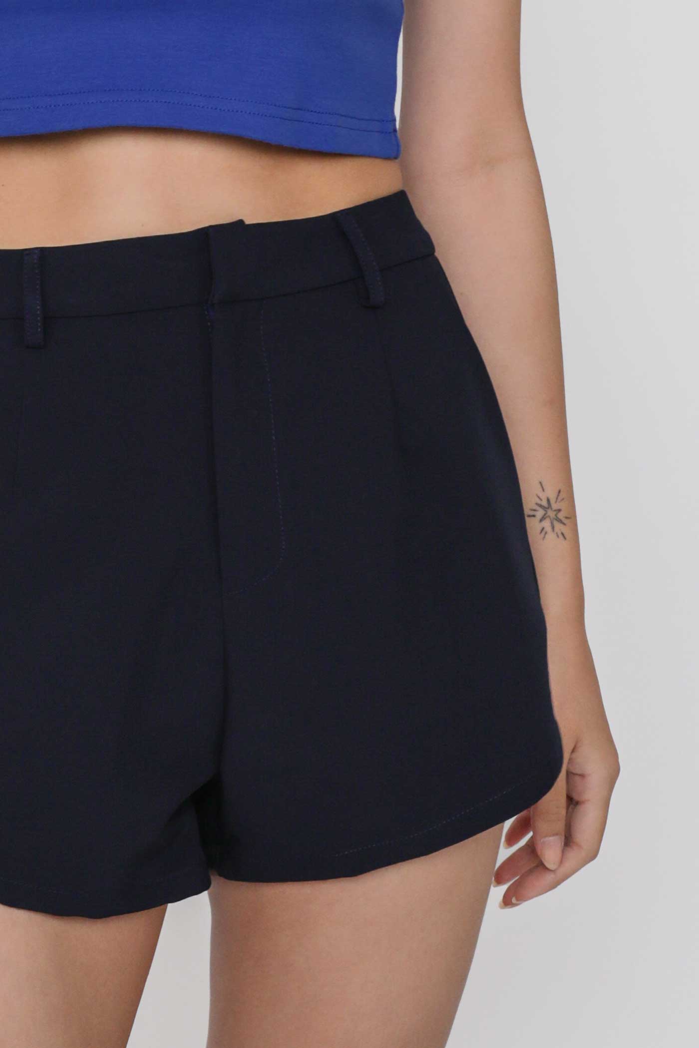 Drew Curved Hem Shorts - Image 20