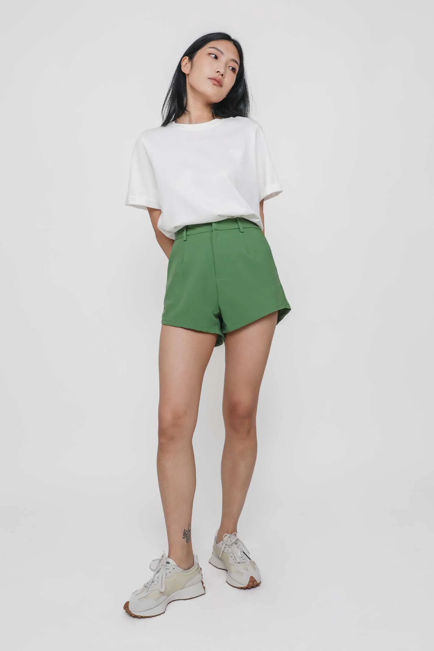 Drew Curved Hem Shorts - Image 8