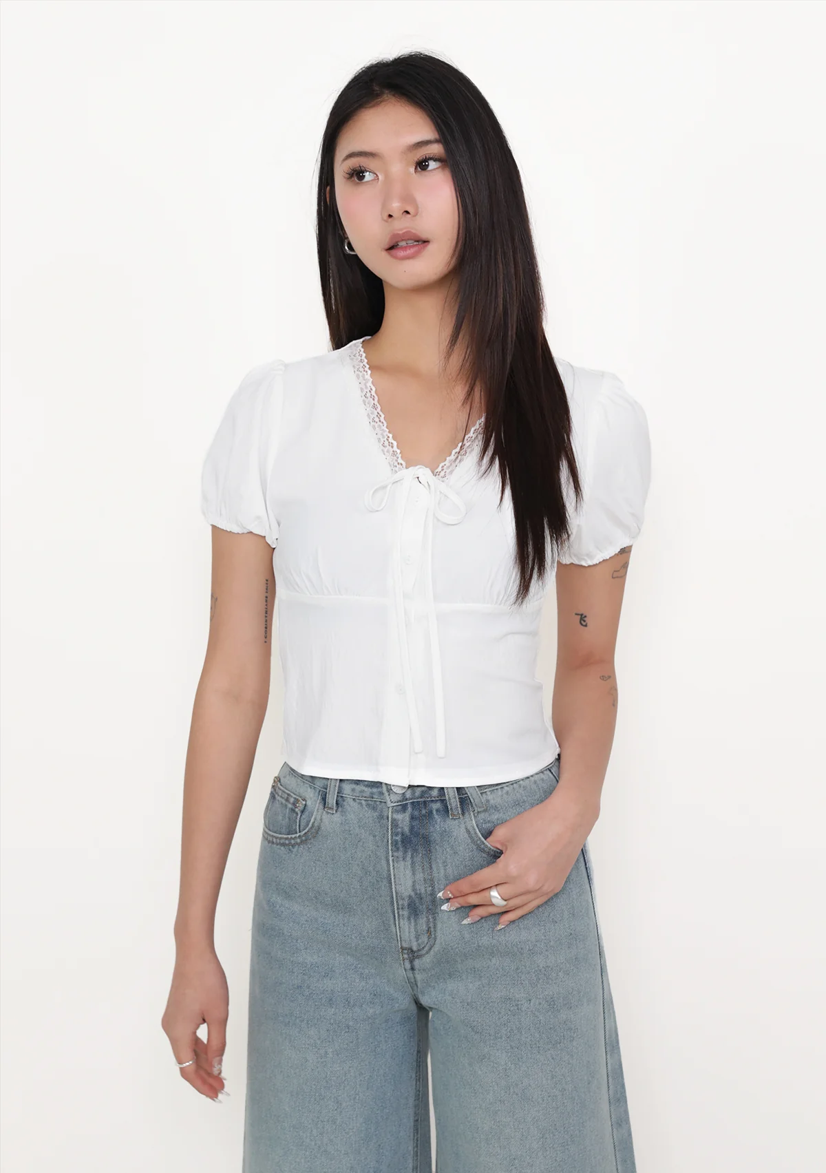 Elyana Puff Sleeve Lace Blouse