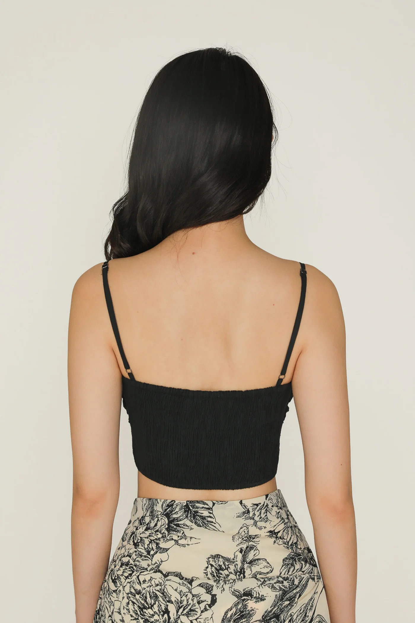 Eryn Ruched Side Crop Top - Image 14