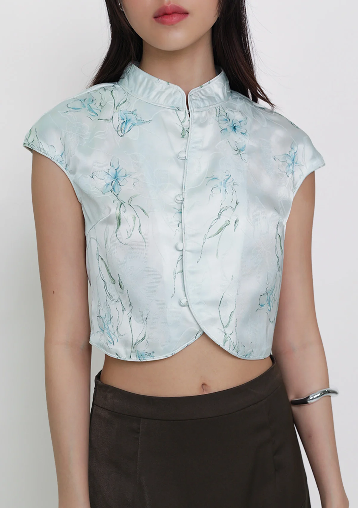 Ethna Mandarin Collar Button Top (Floral) - Image 6