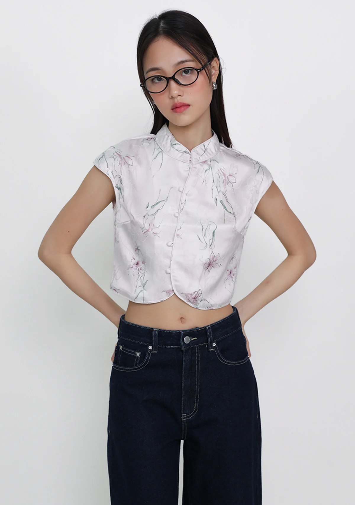 Ethna Mandarin Collar Button Top (Floral) - Image 8