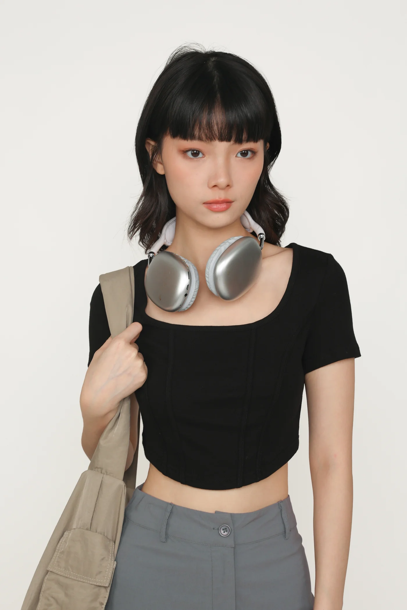 Eunice Curved Hem Tee - Image 12