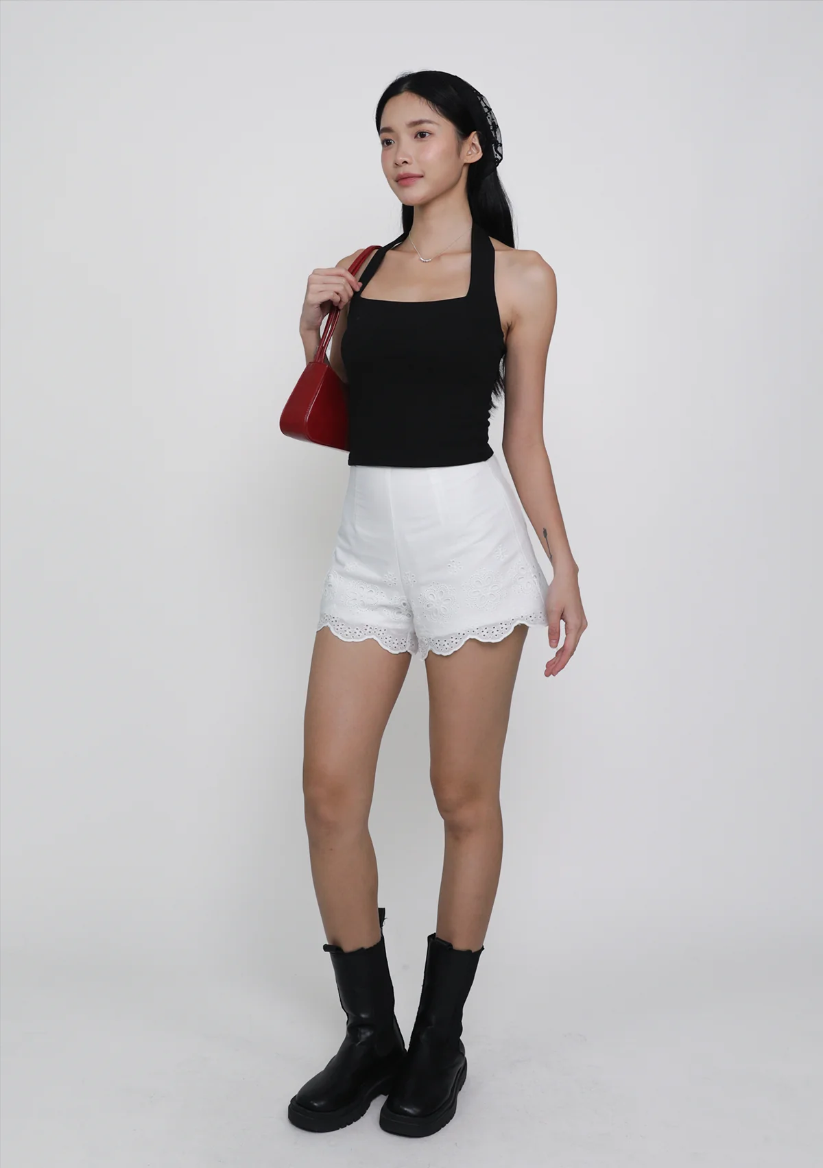 Luna Eyelet Embroidery Shorts - Image 20