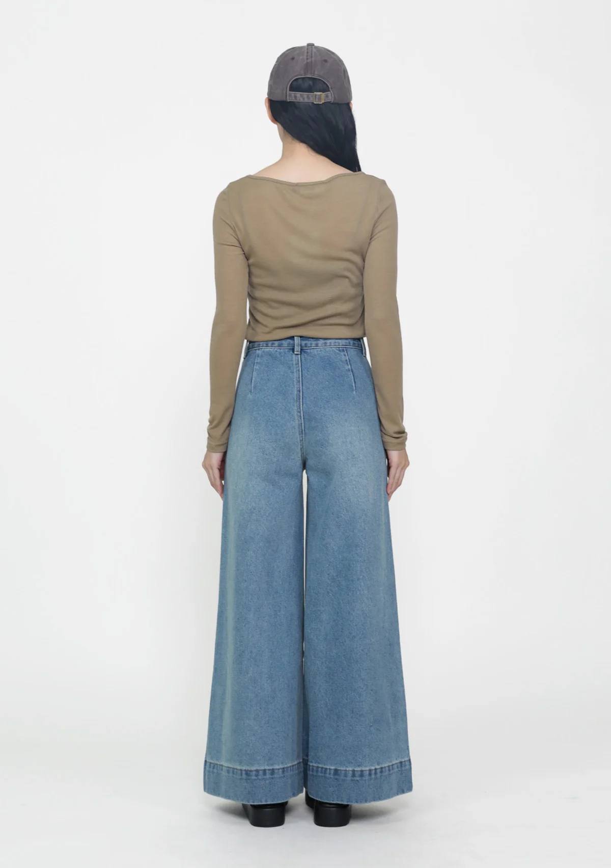 Clark Front Pocket Wide Leg Denim Jeans - Image 12