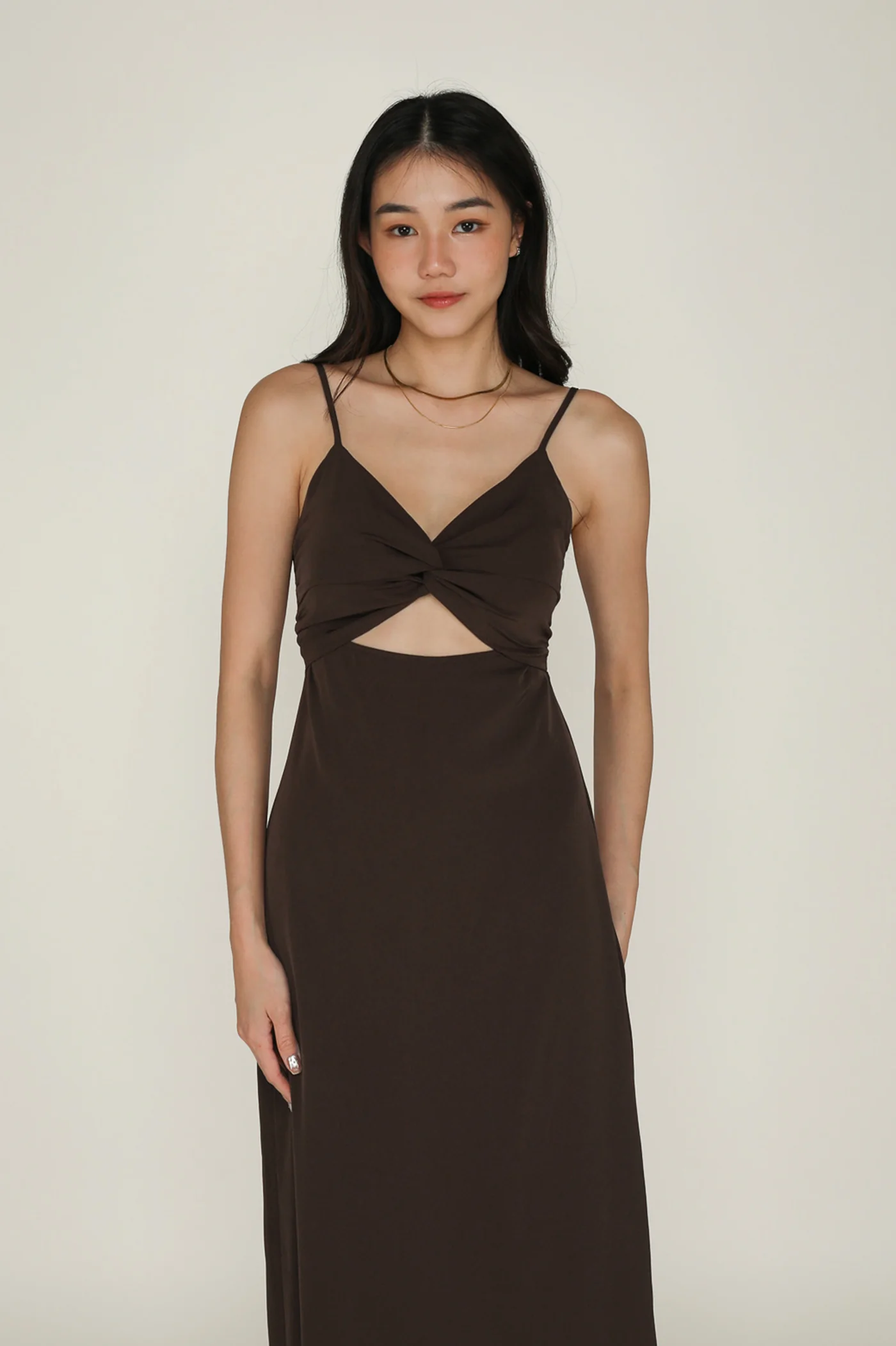 Giana Twist Front Padded Midi Dress - Image 5