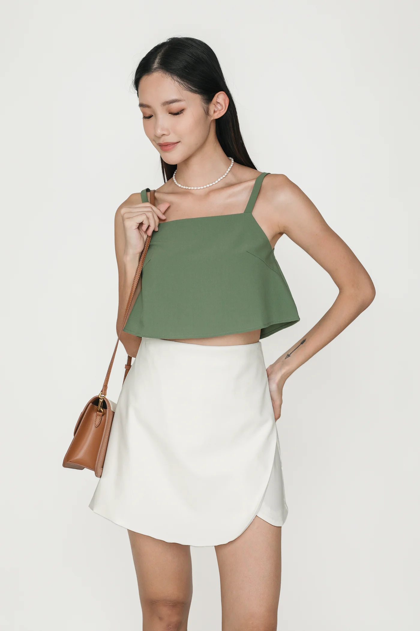 Giovanni Curved Hem Skorts