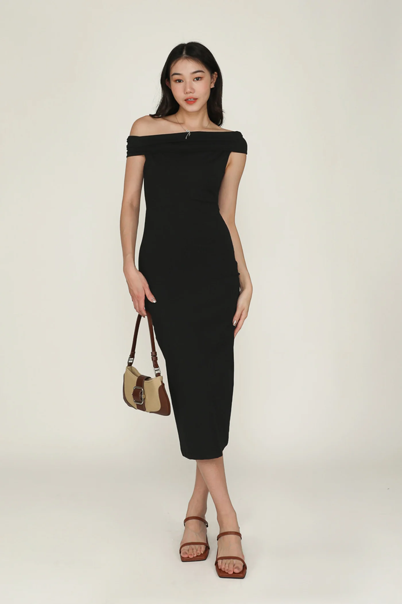 Helena Asymmetrical Shoulder Maxi Dress - Image 2