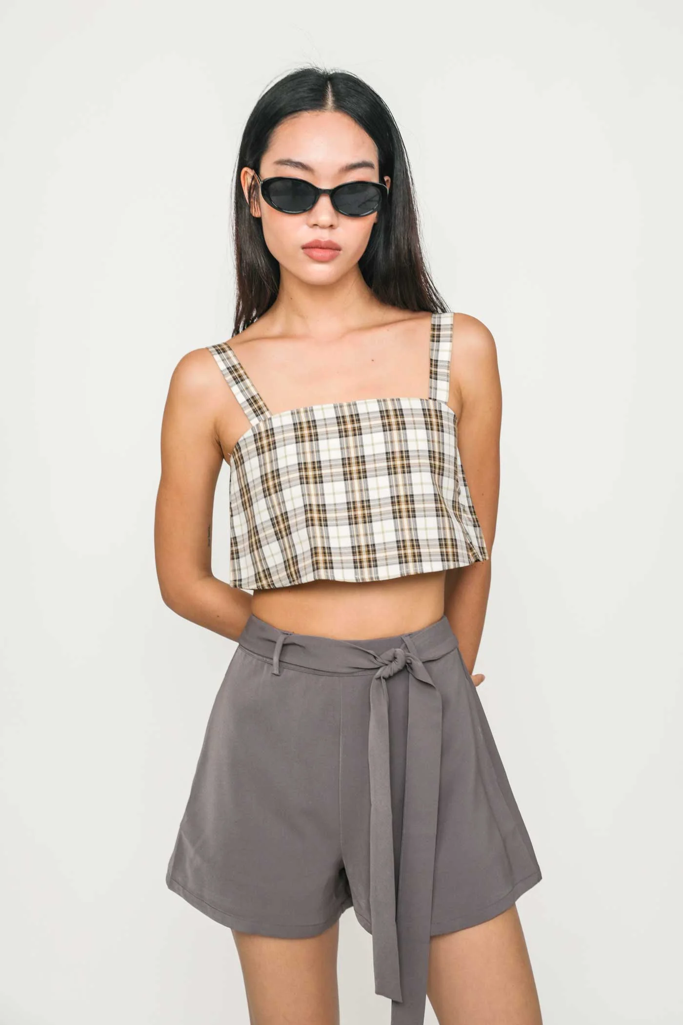 Indy Tie Front Shorts - Image 17