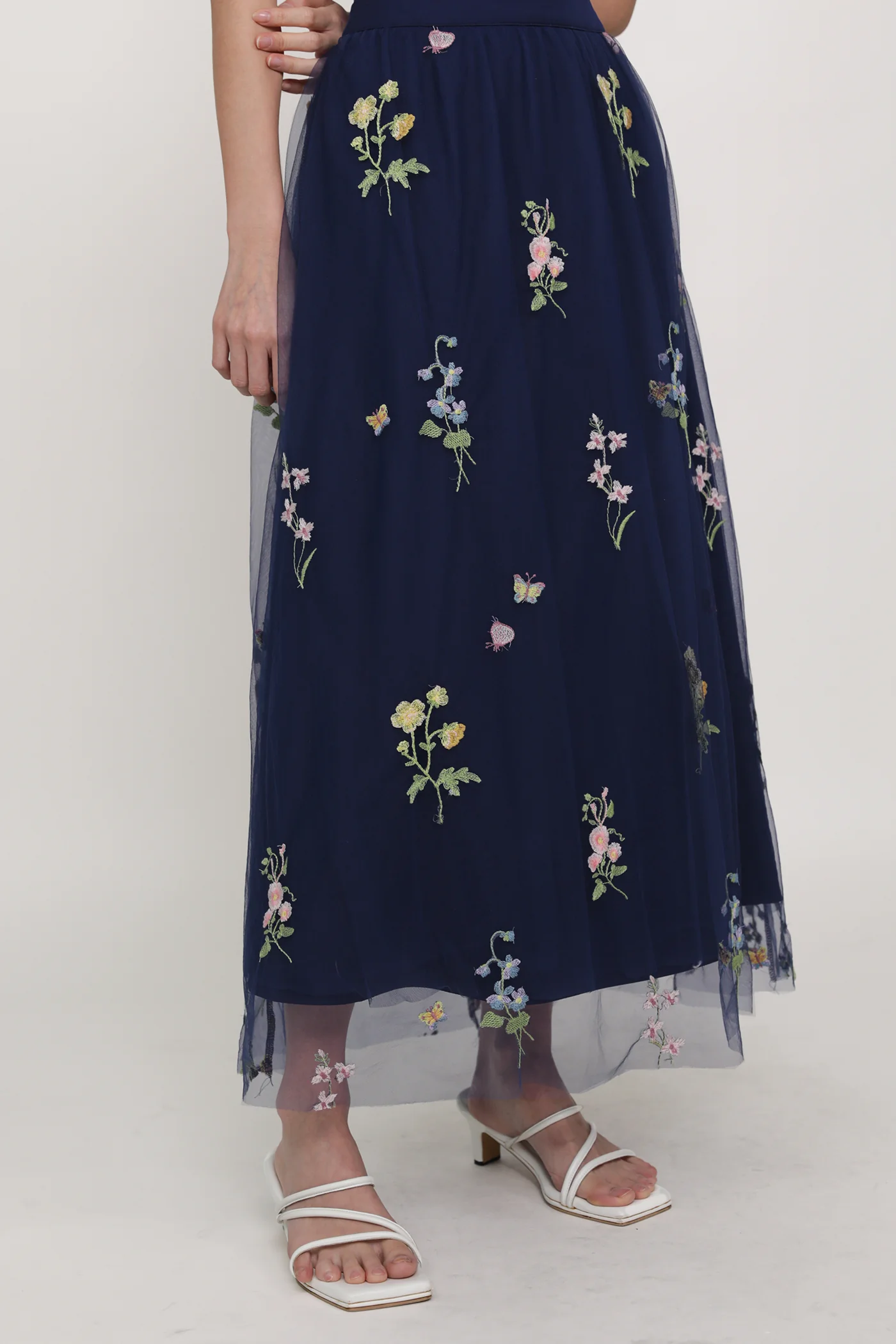 Isadora Embroidery Mesh Maxi Skirt - Image 25