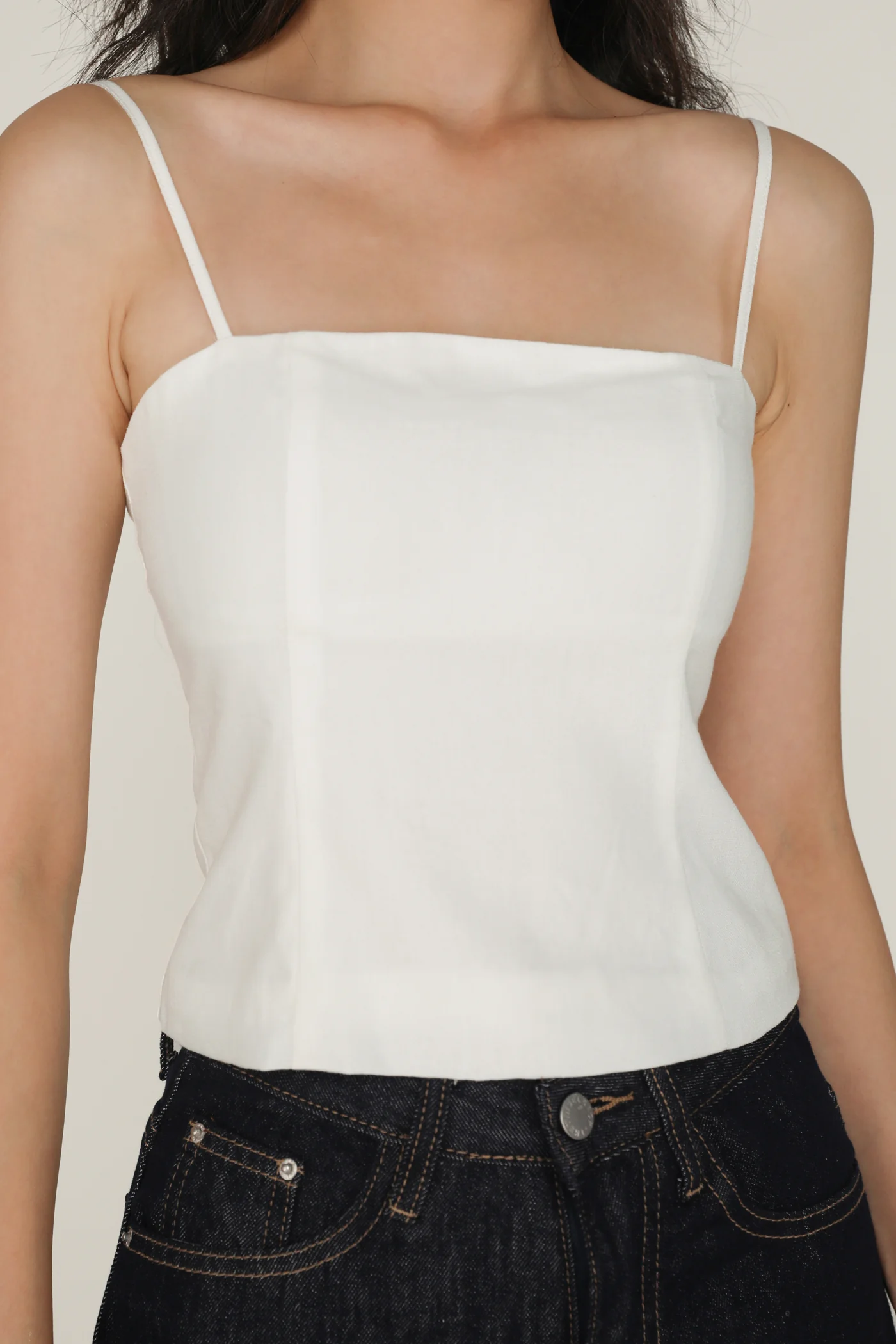 Ivara Linen Padded Top - Image 4