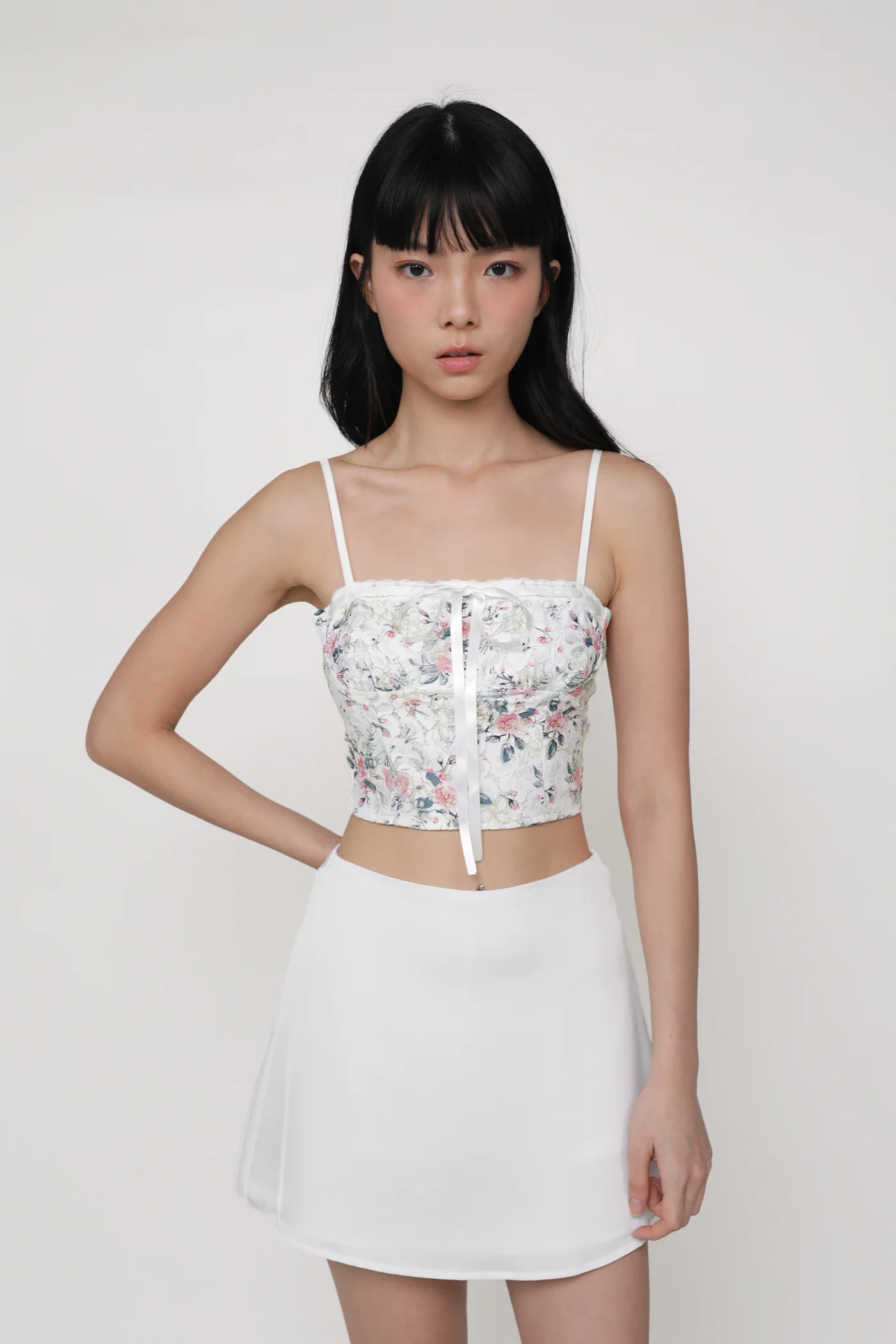 Jayley Lace Floral Crop Top - Image 10