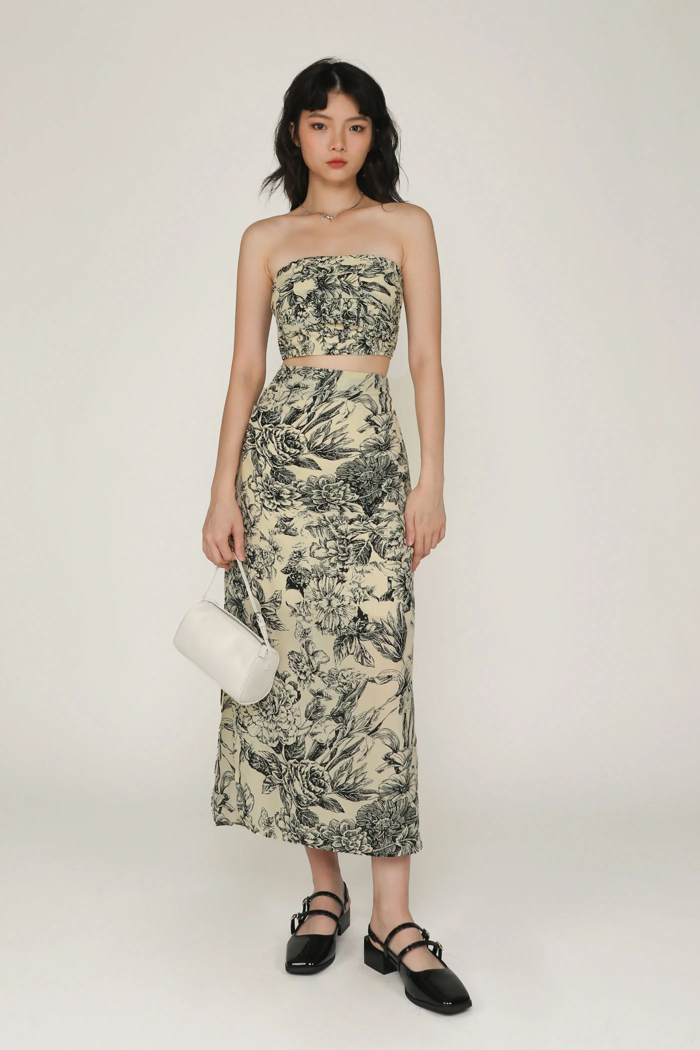 Jiselle Ruched Side Midi Skirt