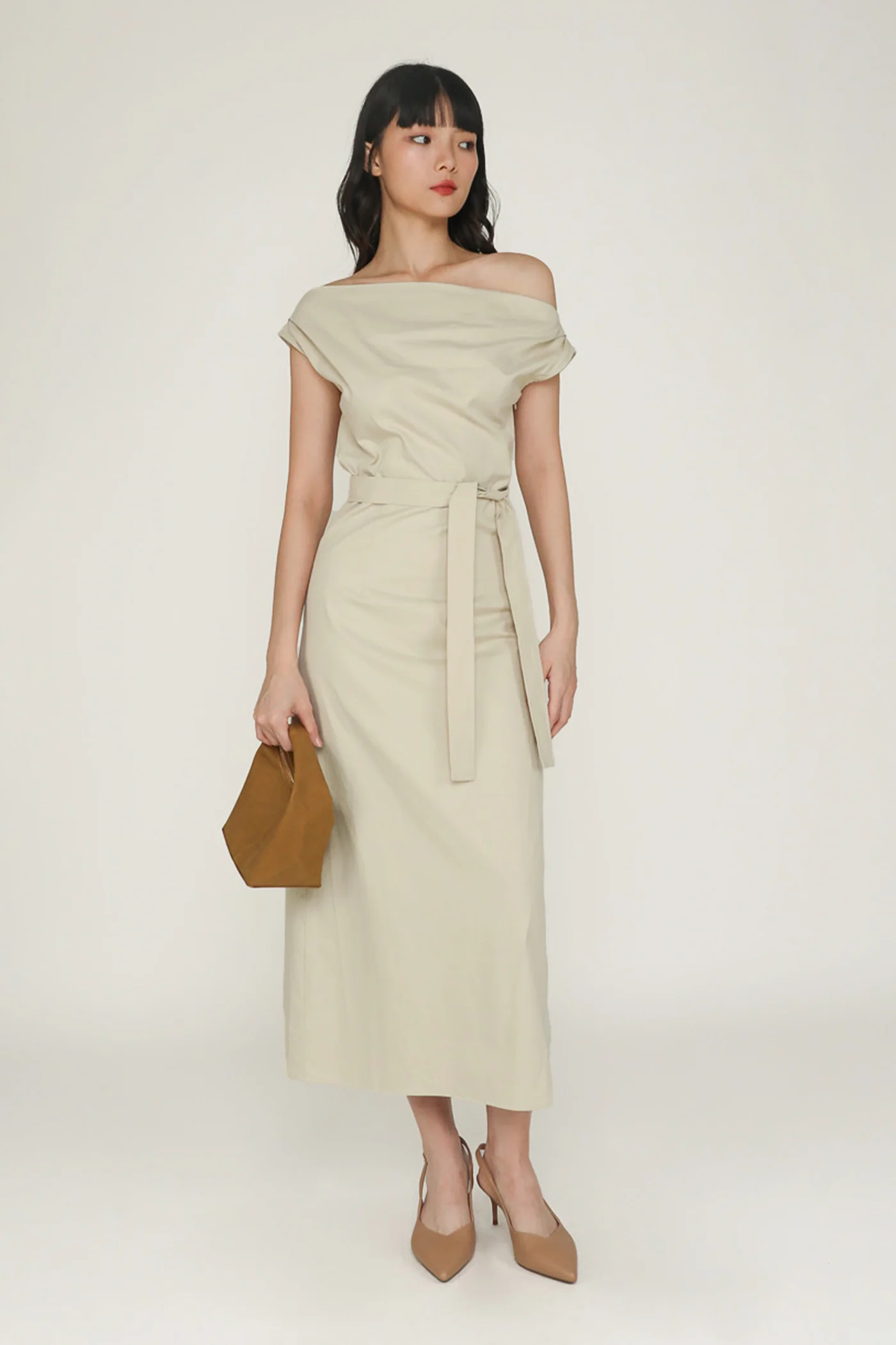 Kael Asymmetrical Shoulder Maxi Dress - Image 16