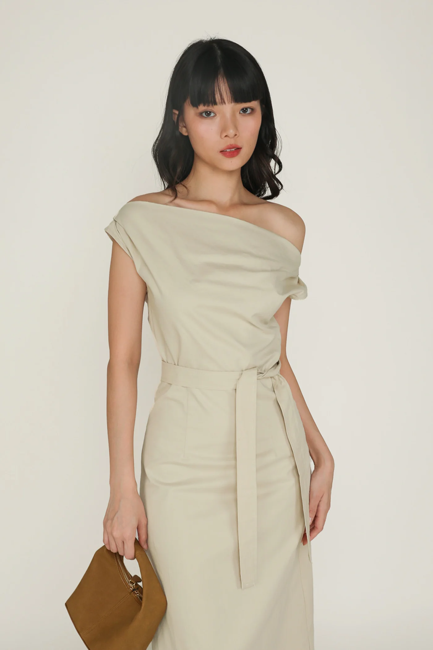 Kael Asymmetrical Shoulder Maxi Dress - Image 19