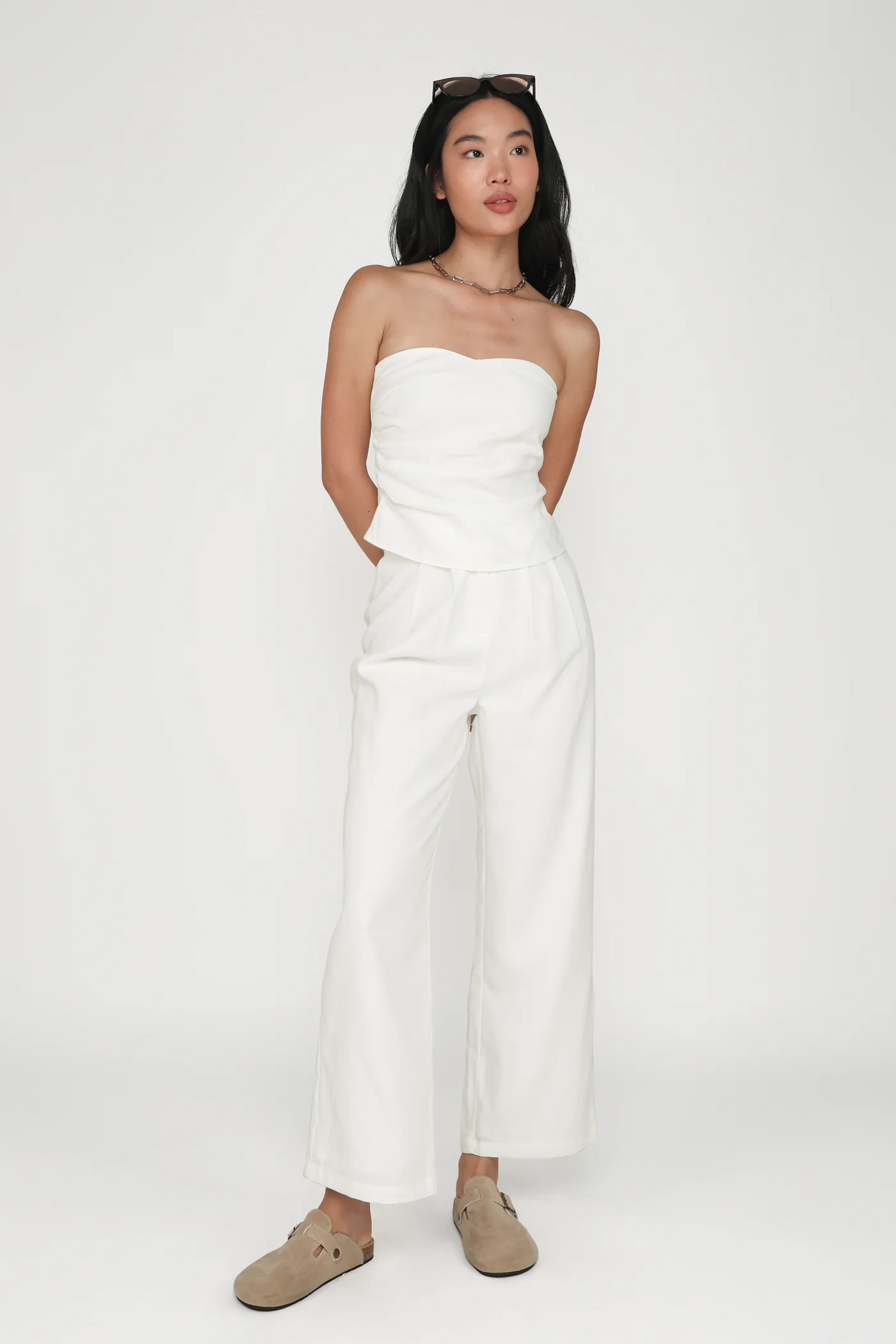 Kason Pleated Linen Pants - Image 2