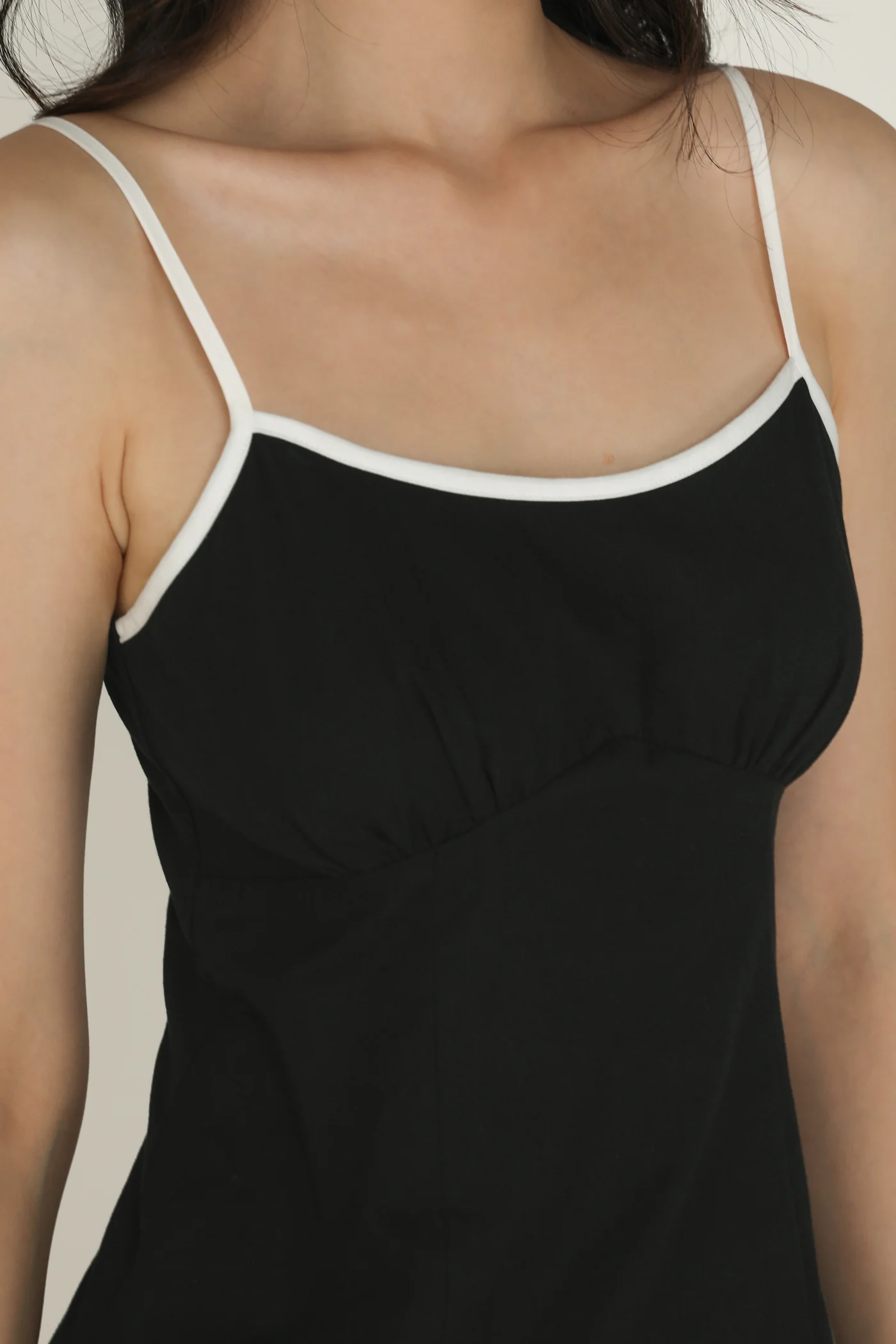 Kiora Contrast Romper - Image 4